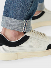 Прямые джинсы Emporio Armani J75 модель 6L1J75-1DMEZ-0942 Фото