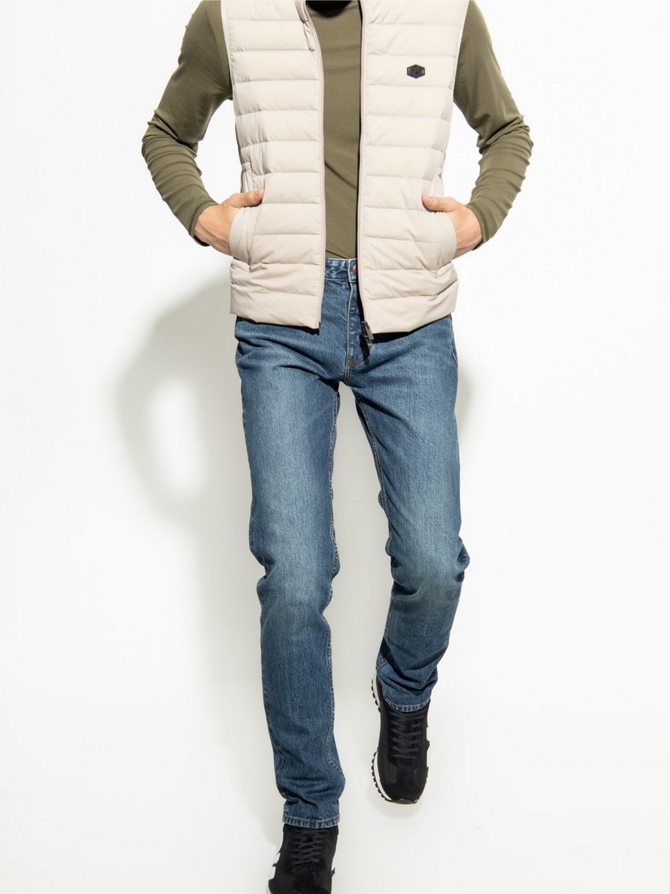 Прямые джинсы Emporio Armani J75 модель 6L1J75-1DMHZ-0942 Фото