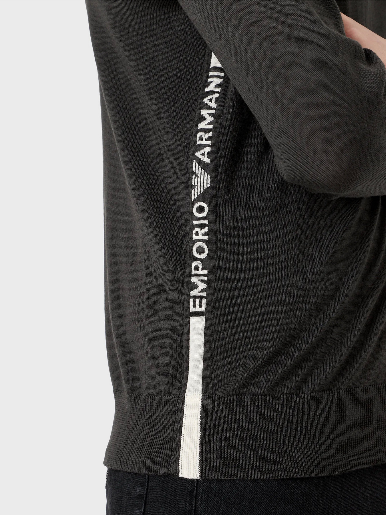 Джемпер Emporio Armani модель 6L1MXH-1MIVZ-0558 Фото