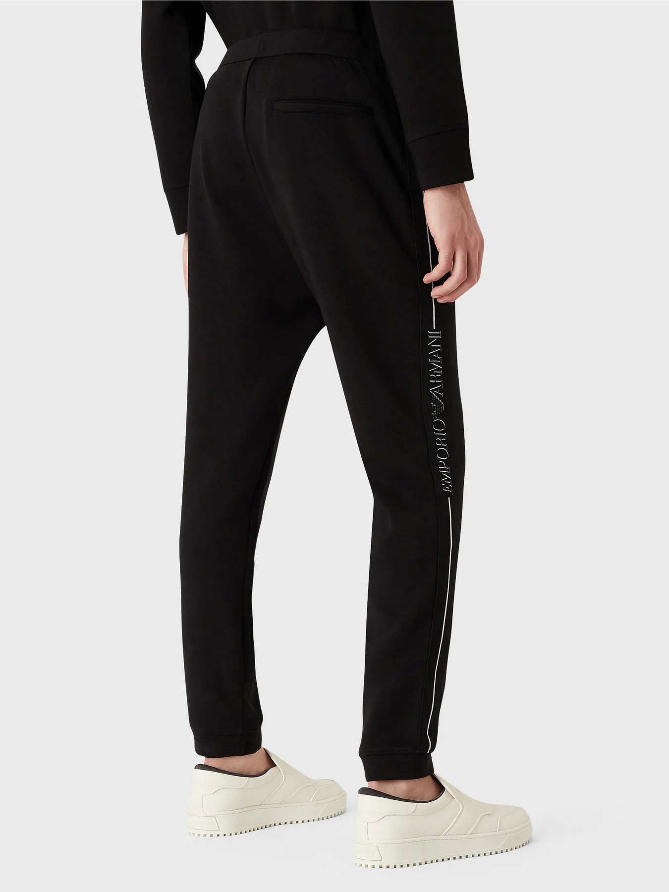 Штаны спортивные Emporio Armani модель 6L1P96-1JHSZ-0999 Фото