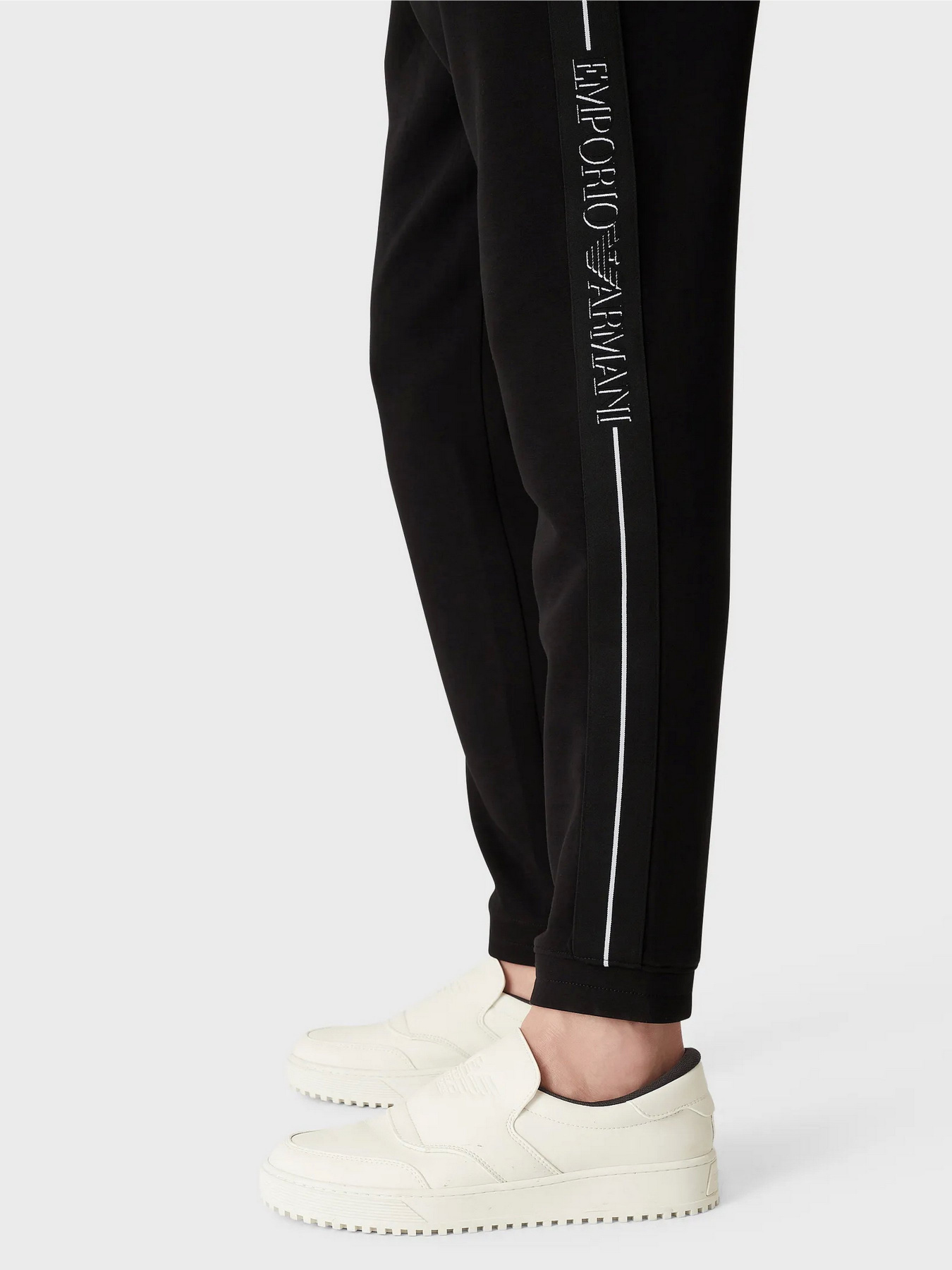 Штаны спортивные Emporio Armani модель 6L1P96-1JHSZ-0999 Фото