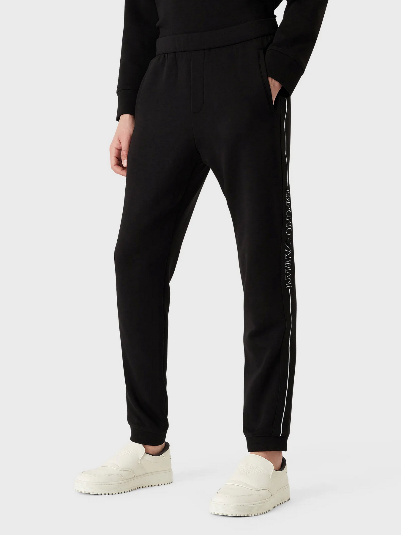 Штаны спортивные Emporio Armani модель 6L1P96-1JHSZ-0999 Фото