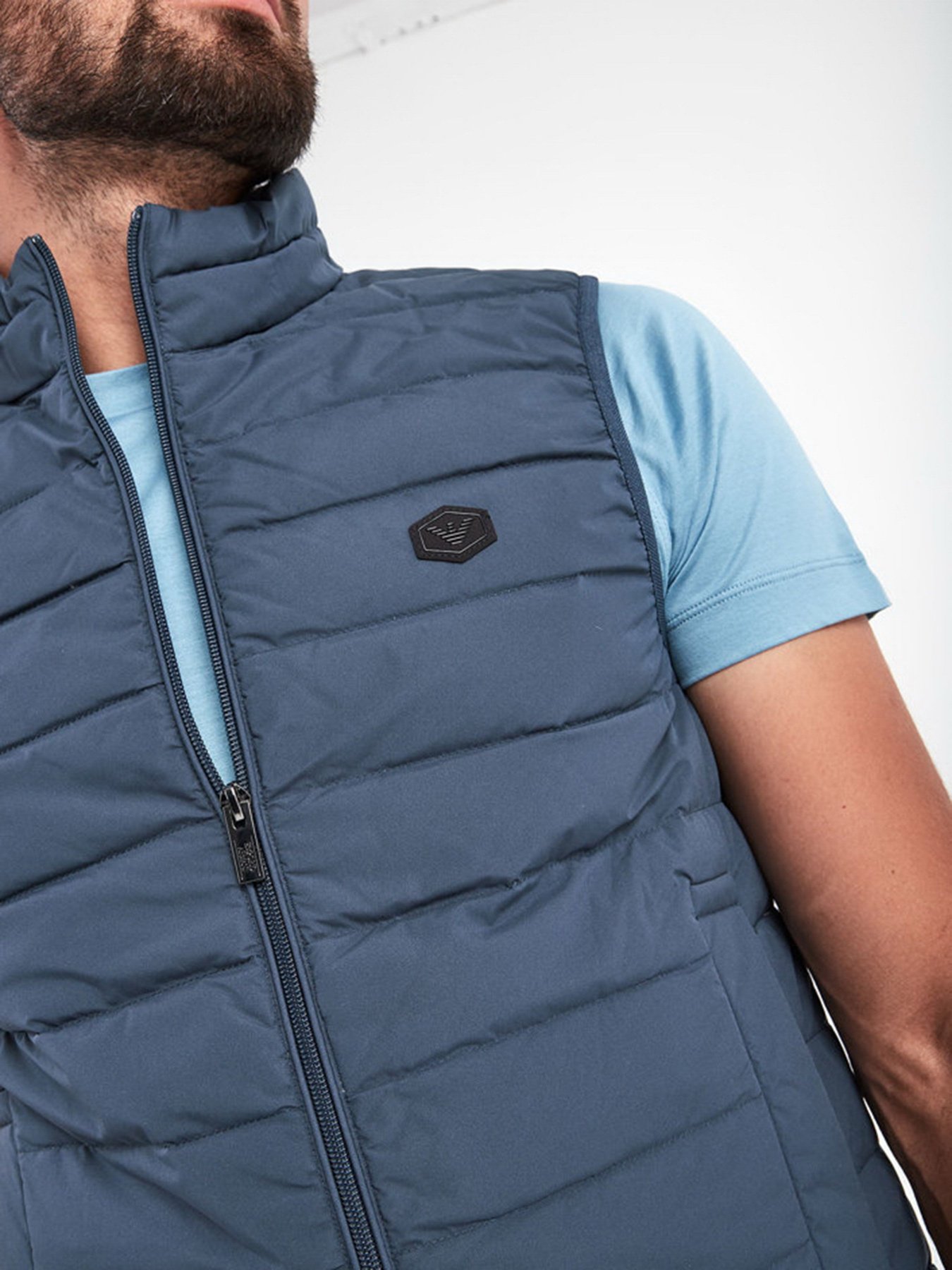 Утеплений жилет Emporio Armani модель 8N1BQ1-1NLRZ-0948 Фото