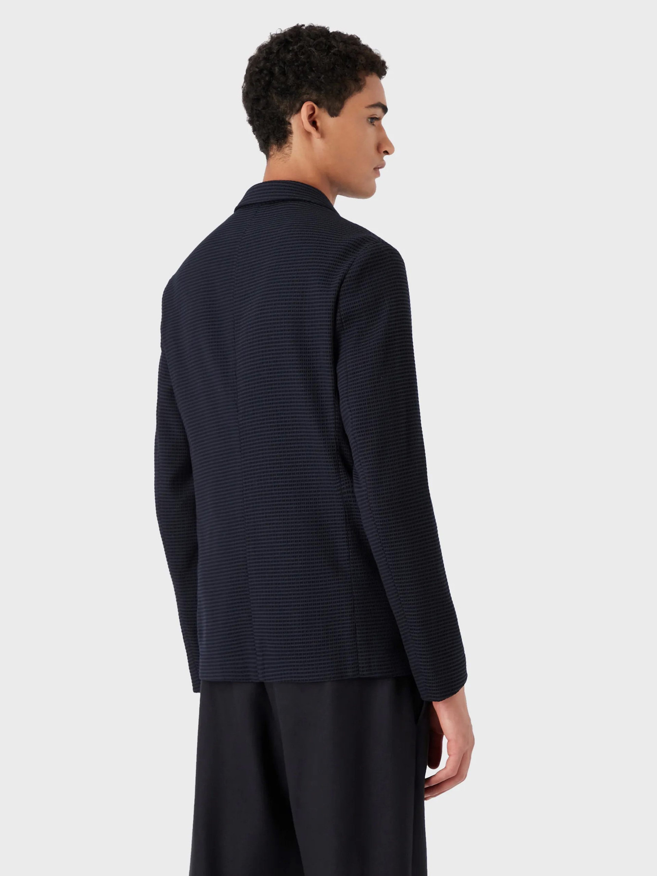 Пиджак Emporio Armani модель H31G37-C1055-922 Пиджак Emporio Armani модель H31G37-C1055-922 Фото