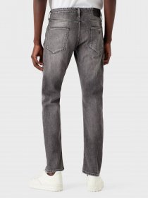 Прямые джинсы Emporio Armani J06 модель 3R1J06-1D0CZ-0006 Фото