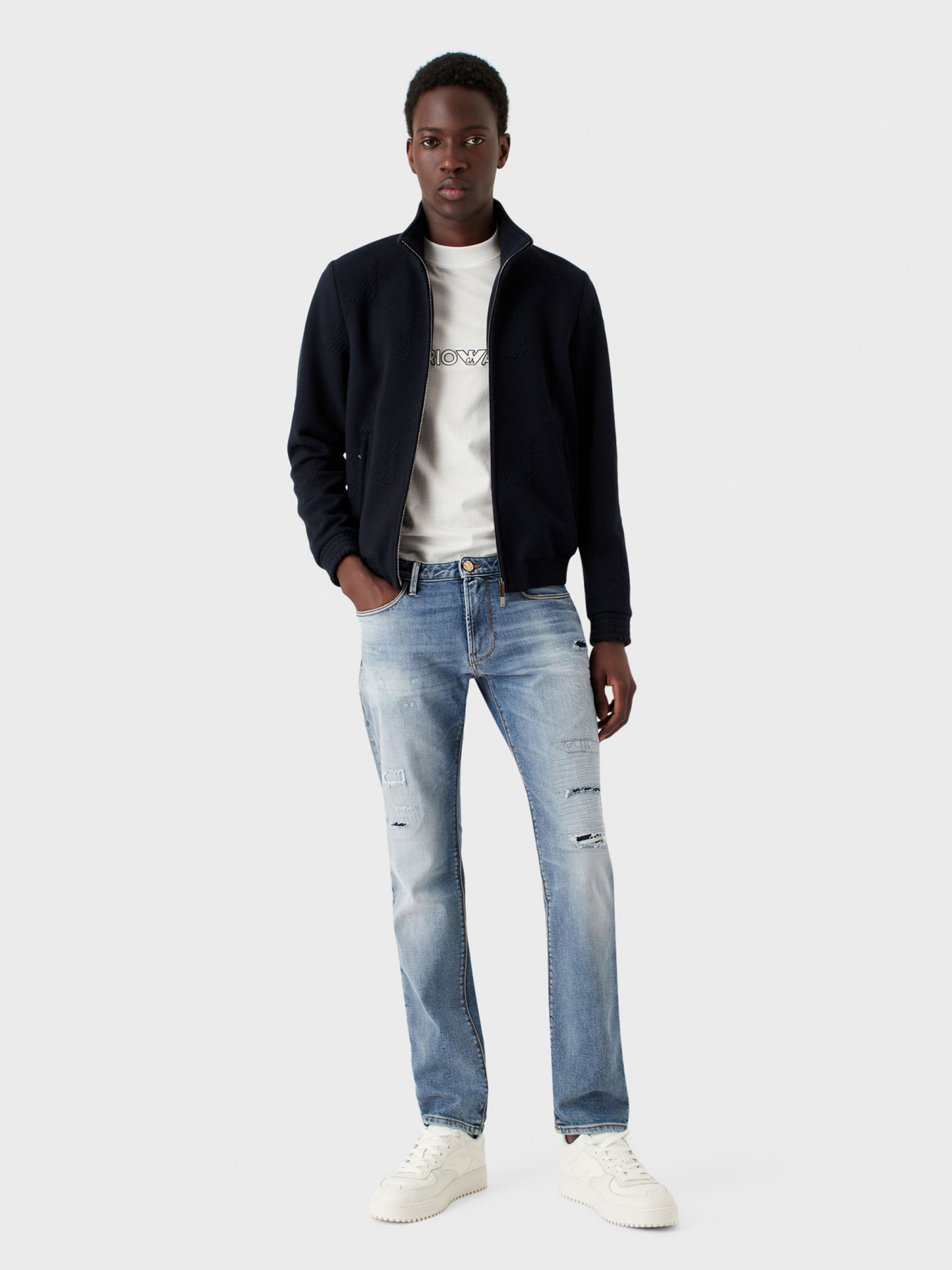 Прямые джинсы Emporio Armani J06 модель 3R1J06-1D33Z-0943 Фото