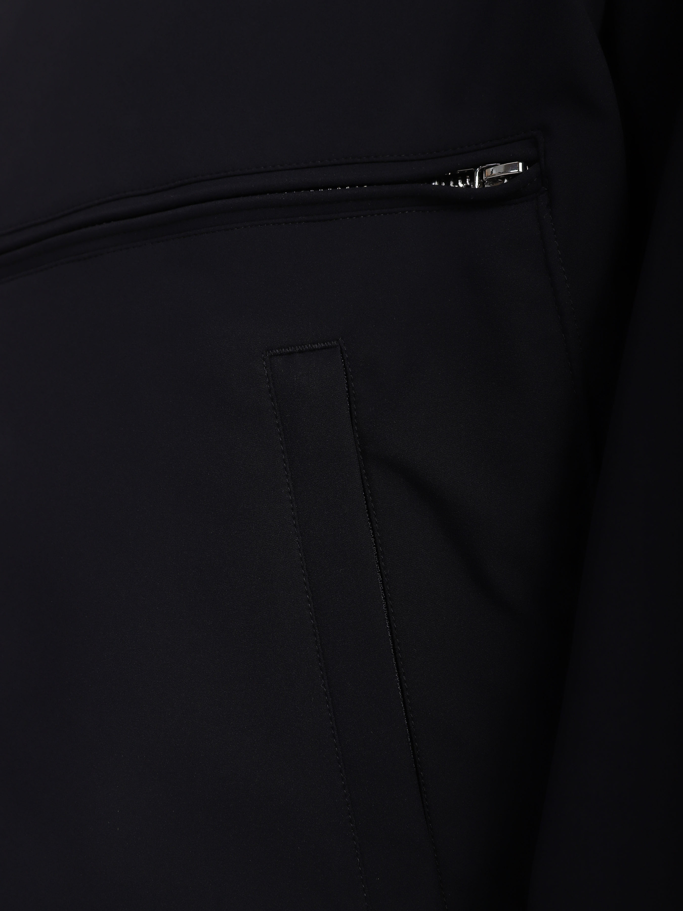 Демисезонная куртка Emporio Armani модель 3R1BN1-1NNIZ-0920 Демисезонная куртка Emporio Armani модель 3R1BN1-1NNIZ-0920 Фото