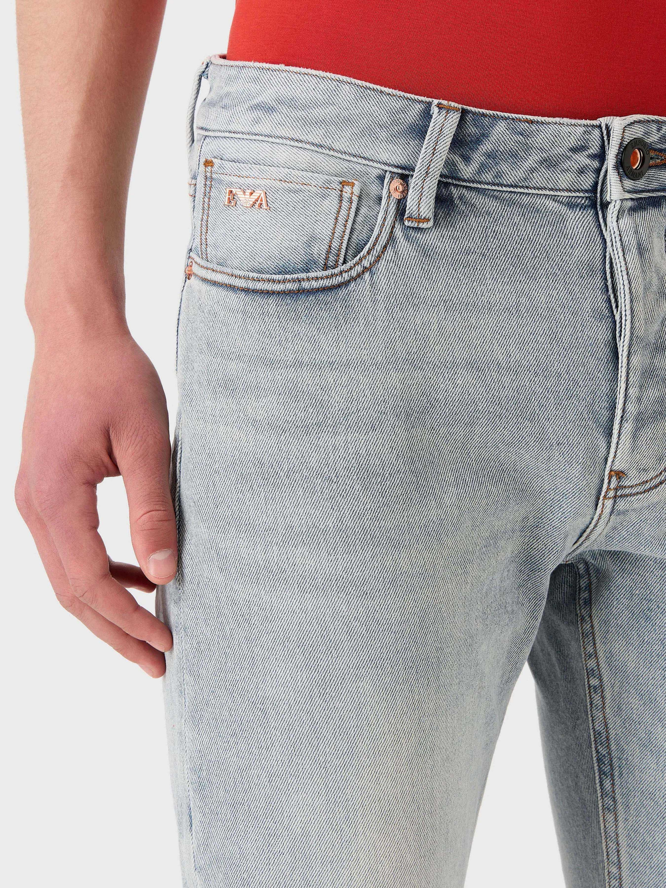 Прямі джинси Emporio Armani J75 модель 3R1J75-1DLJZ-0943 Прямі джинси Emporio Armani J75 модель 3R1J75-1DLJZ-0943 Фото