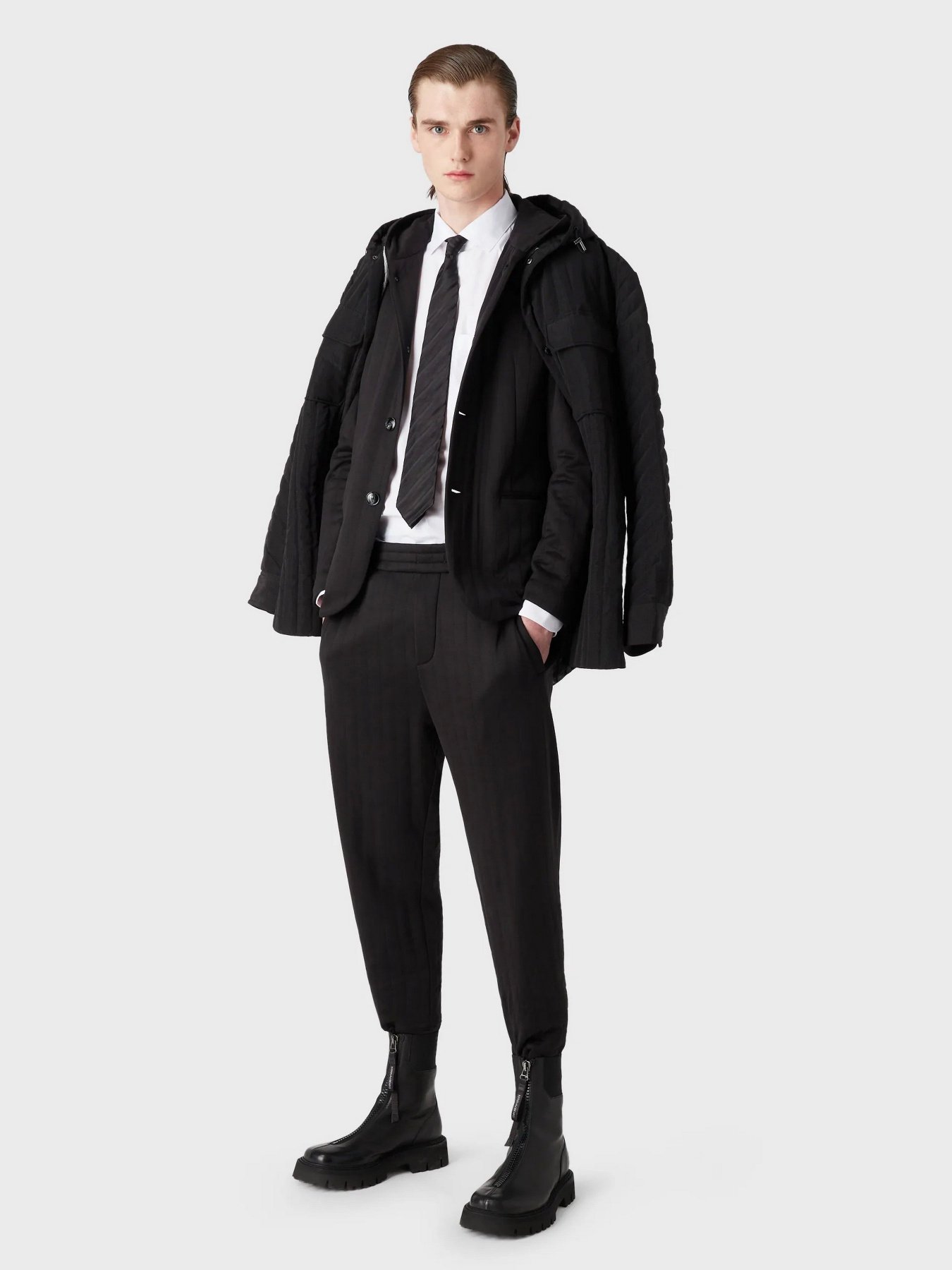 Чіноси Emporio Armani модель 3R1PCH-1JIQZ-0999 Фото