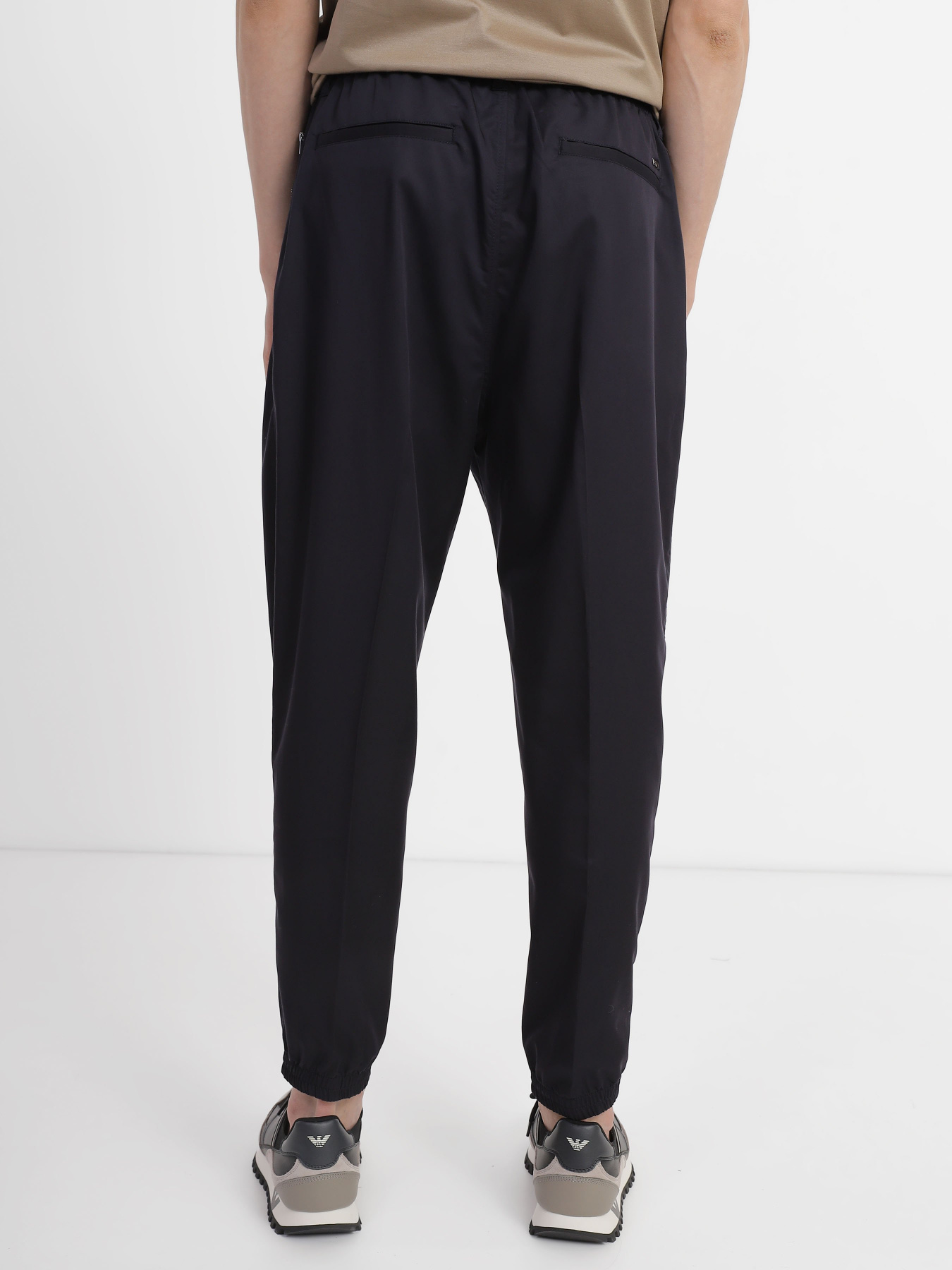 Джоггеры Emporio Armani модель 3R1PF5-1NSEZ-0920 Фото