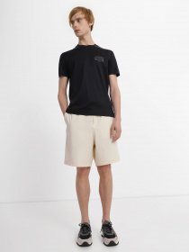 Повсякденні шорти Emporio Armani модель 3R1PG0-1NNIZ-0133 Фото