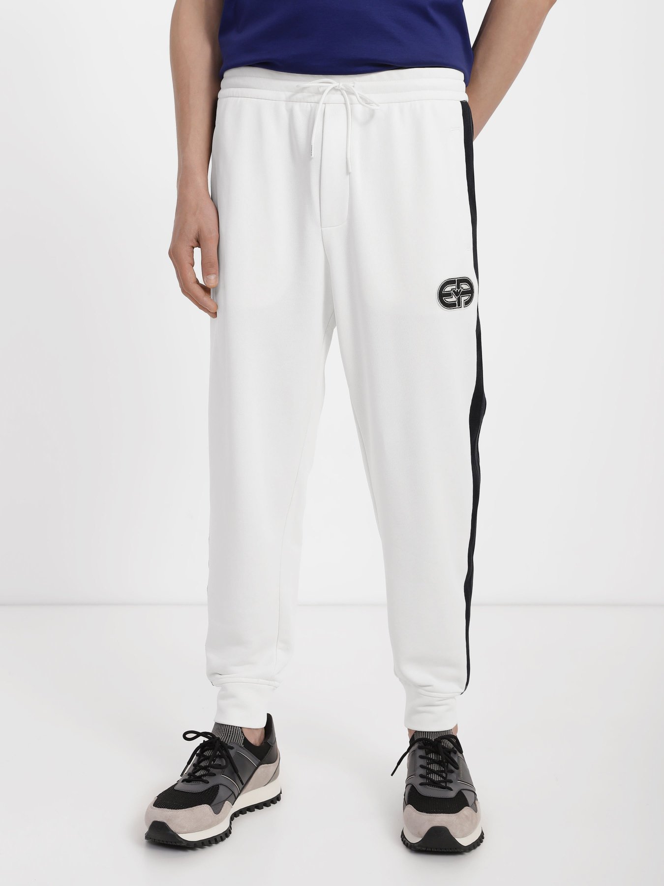 Спортивні штани Emporio Armani модель 3R1PZ4-1JLYZ-0128 Спортивні штани Emporio Armani модель 3R1PZ4-1JLYZ-0128 Фото