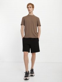 Повседневные шорты Emporio Armani модель 3R1PZ7-1JHSZ-0999 Повседневные шорты Emporio Armani модель 3R1PZ7-1JHSZ-0999 Фото