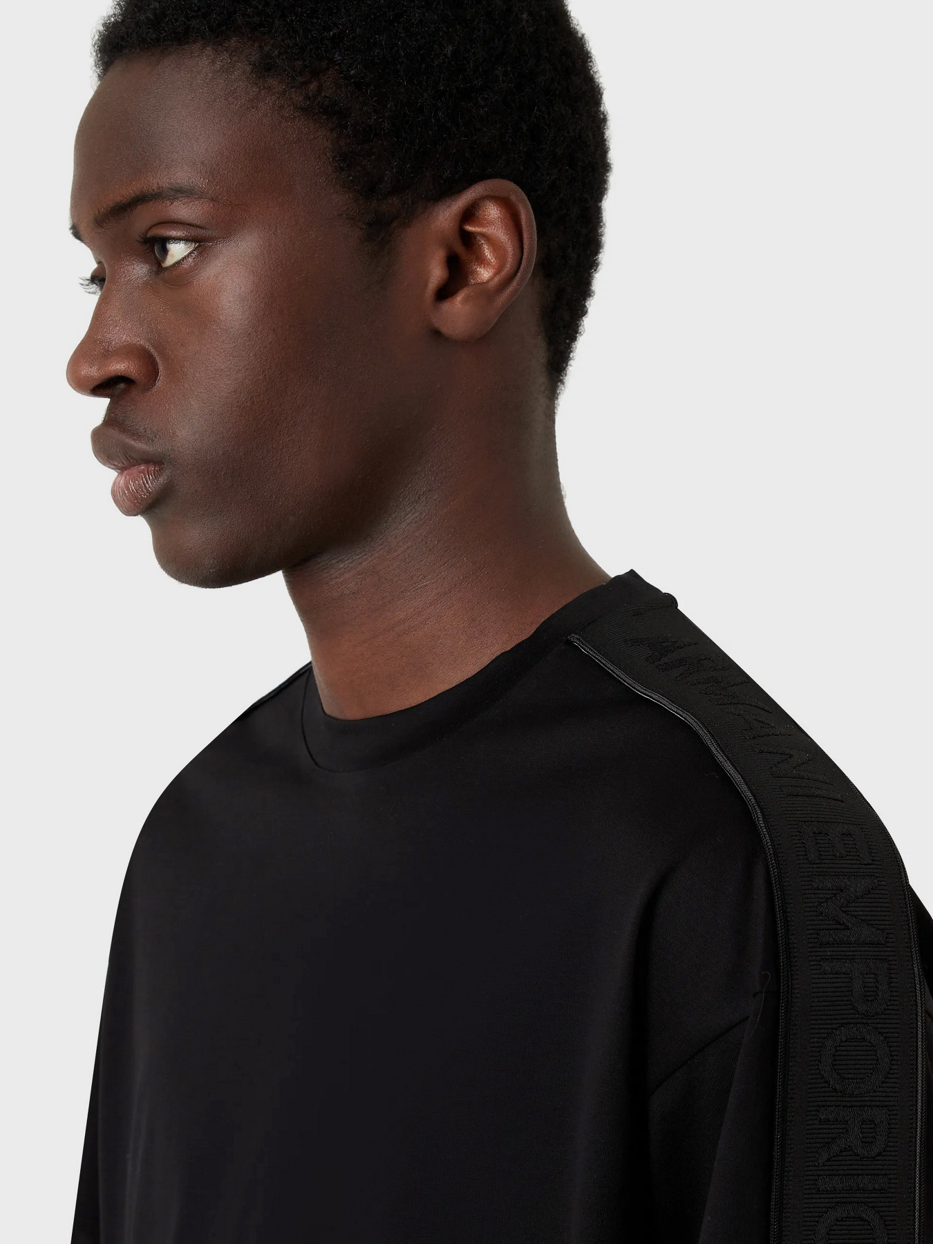 Футболка Emporio Armani модель 3R1TBB-1JUVZ-0999 Фото