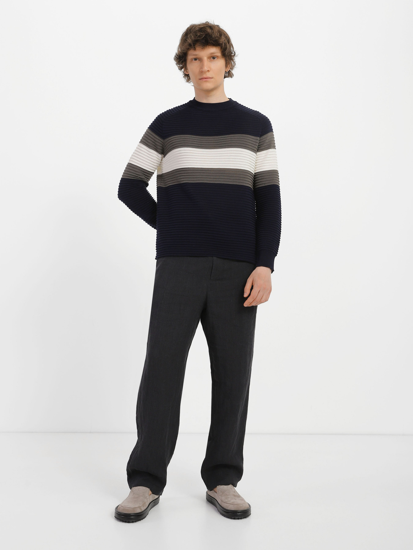 Свитер Emporio Armani модель 3R1MXC-1MD1Z-0920 Свитер Emporio Armani модель 3R1MXC-1MD1Z-0920 Фото