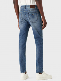 Прямые джинсы Emporio Armani J16 модель 3R1J16-1D0FZ-0942 Фото