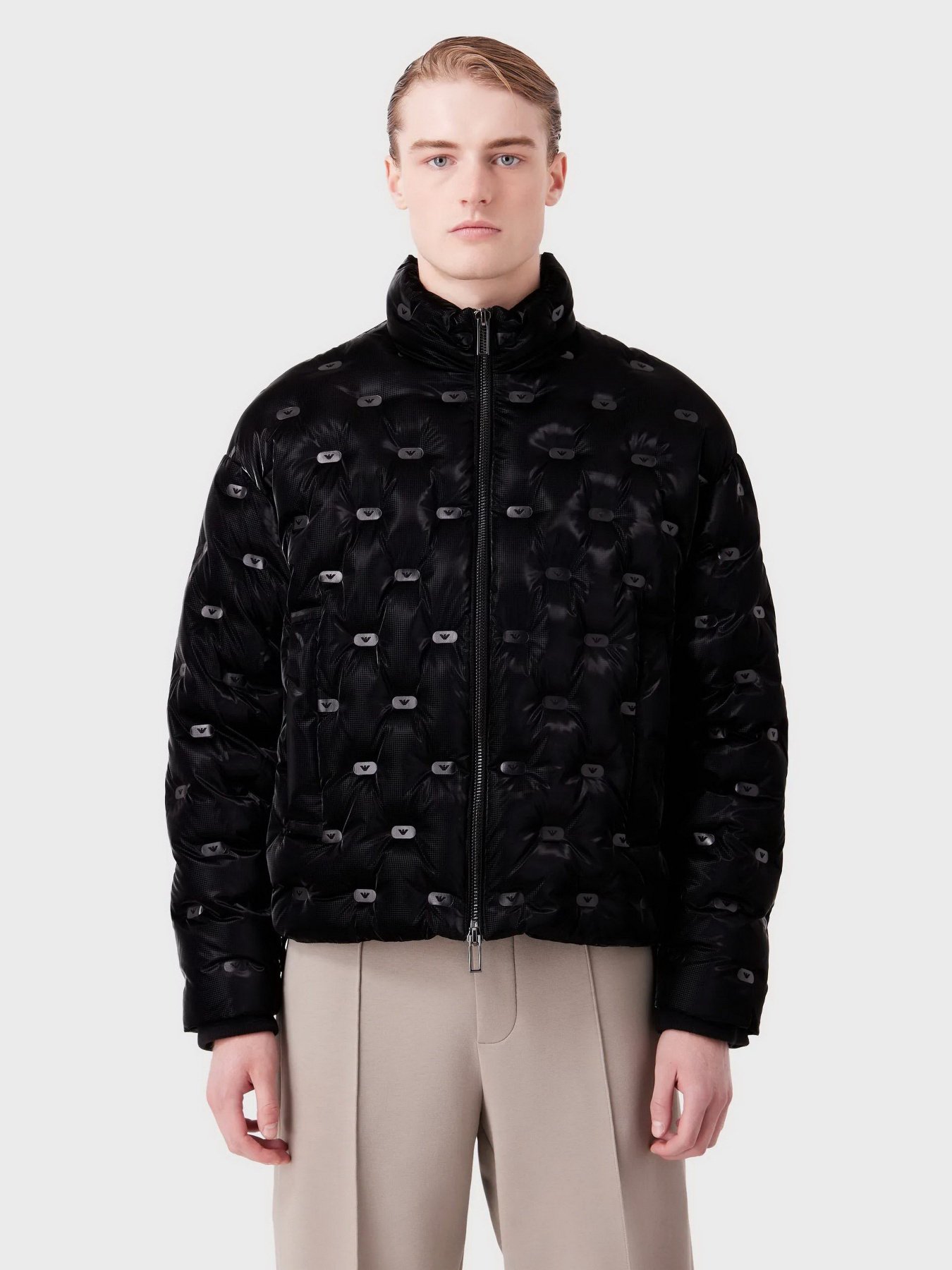 Пуховик Emporio Armani модель 6R1B88-1NDGZ-0999 Фото