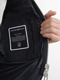 Жилет с утеплителем Emporio Armani модель 6R1BN8-1NZKZ-0920 Фото