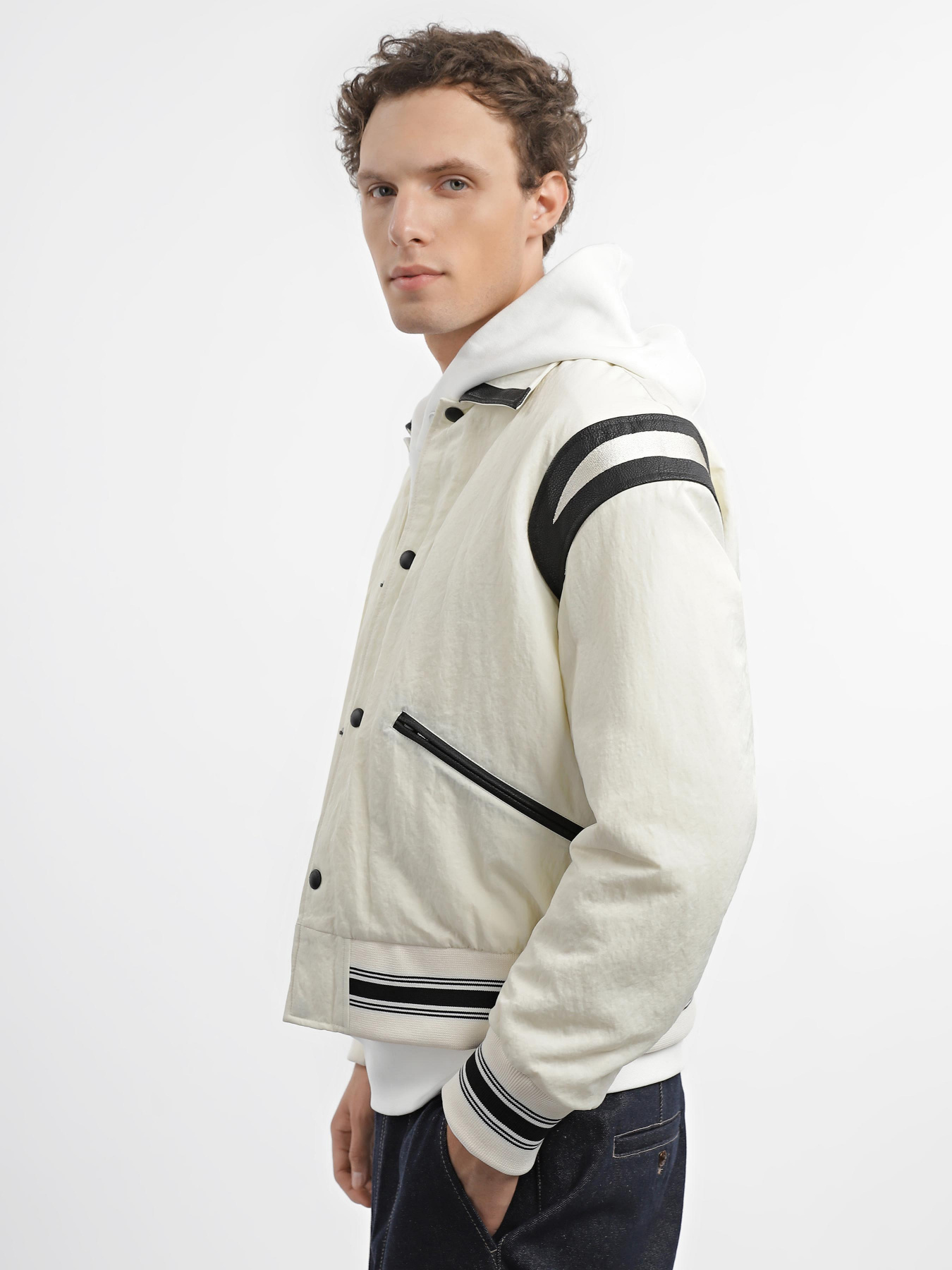 Бомбер Emporio Armani модель 6R1BZ2-1NZOZ-0128 Фото