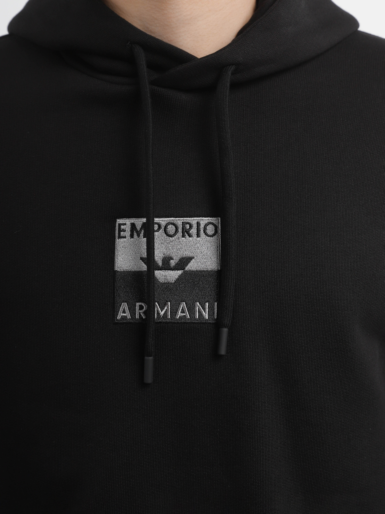 Худи Emporio Armani модель 6R1MCN-1JWPZ-0999 Фото