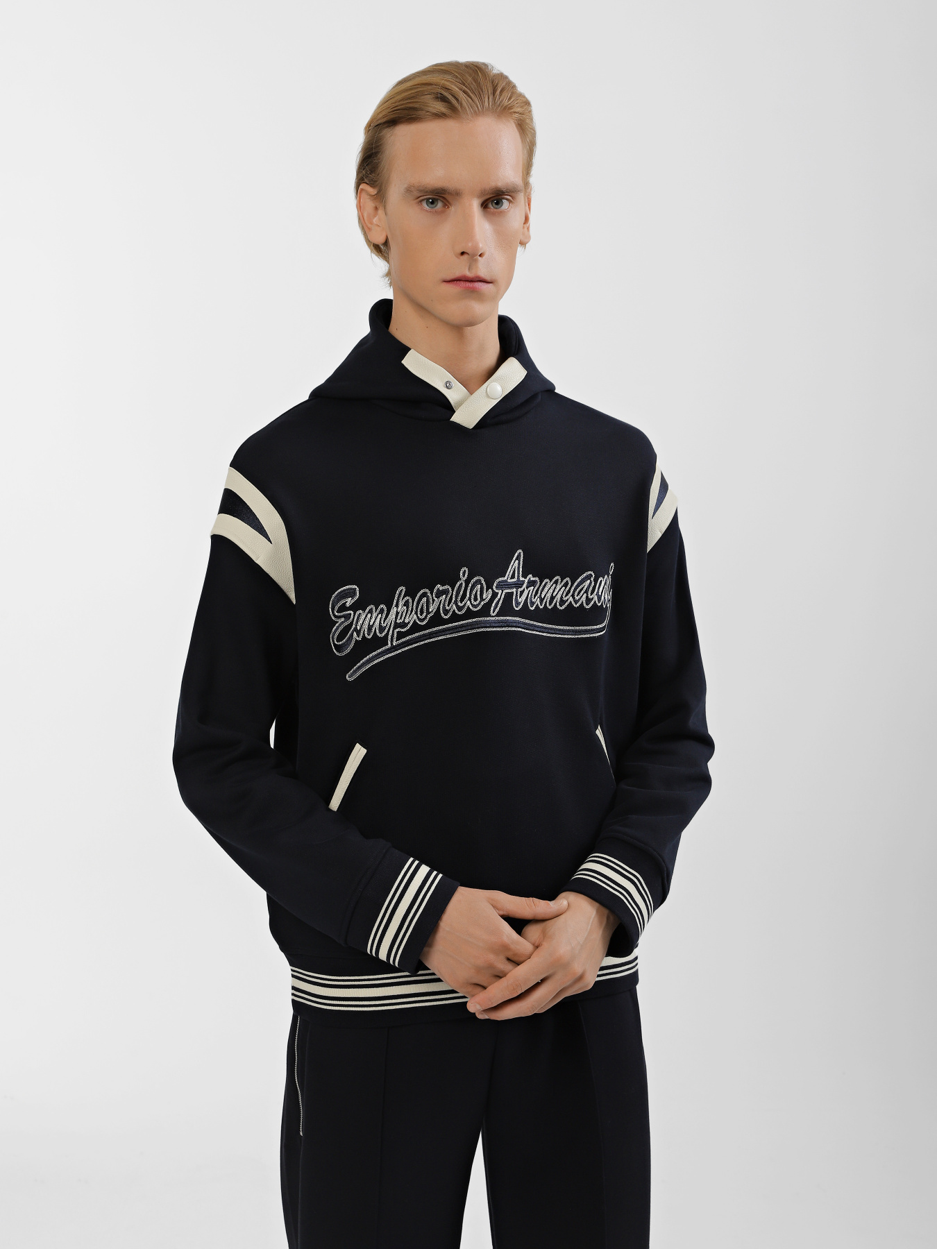 Худи Emporio Armani модель 6R1MG1-1JWPZ-0920 Фото