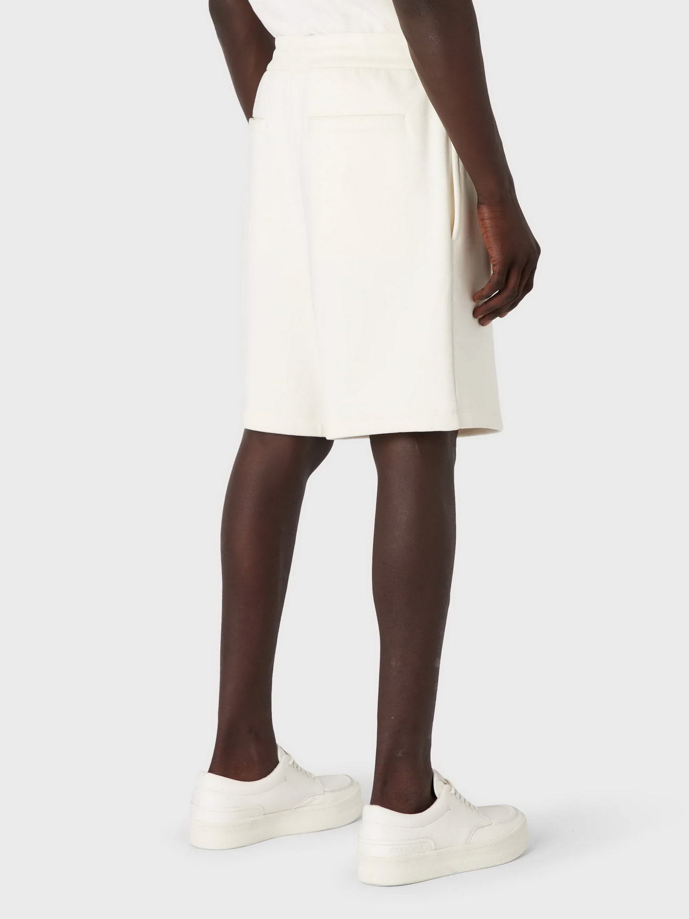 Шорты Emporio Armani модель 6R1PU1-1JWPZ-0128 Фото