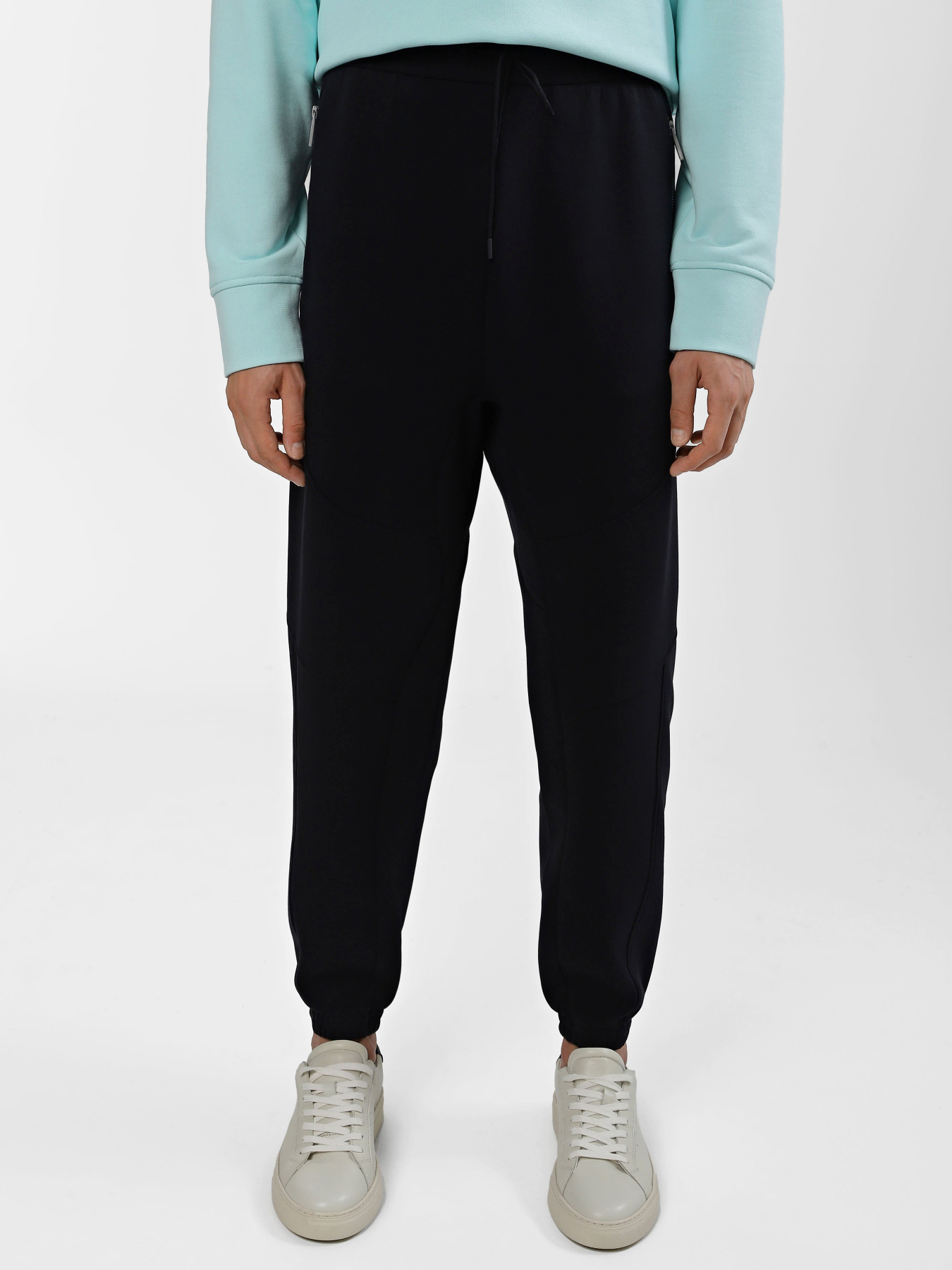 Штаны спортивные Emporio Armani модель 6R1PU4-1JHSZ-0920 Штаны спортивные Emporio Armani модель 6R1PU4-1JHSZ-0920 Фото