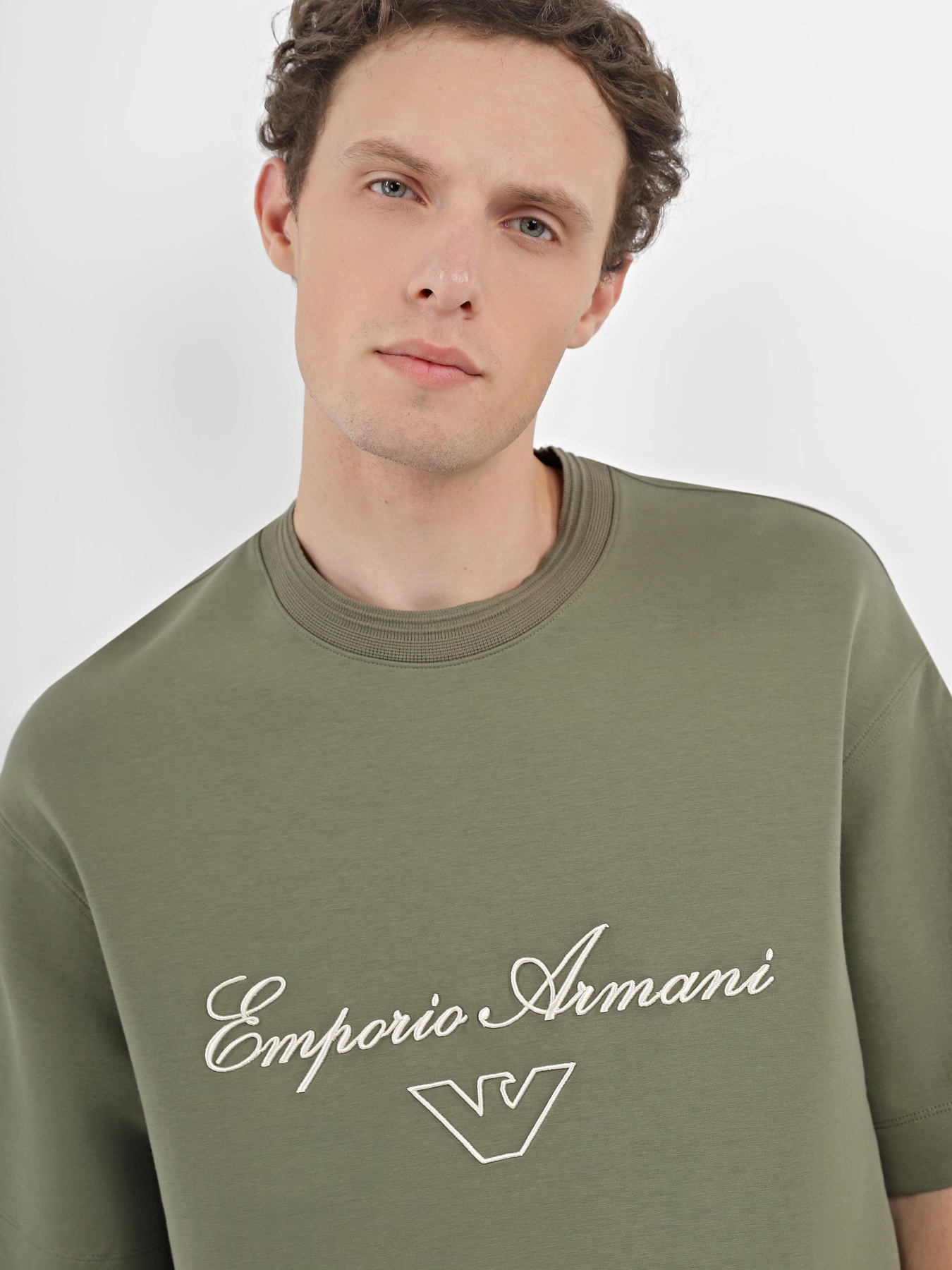 Футболка Emporio Armani модель 6R1TDL-1JHSZ-06C2 Фото