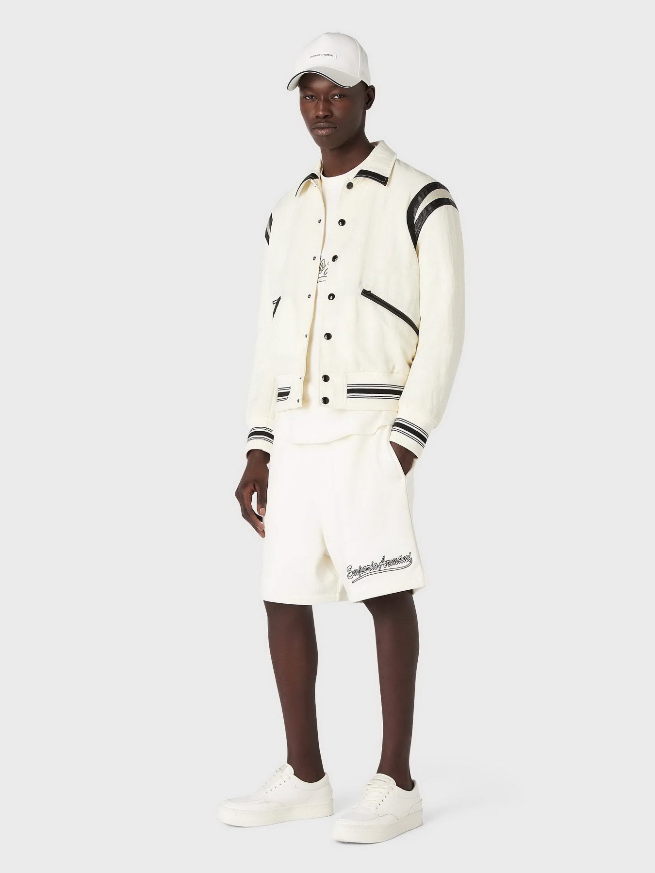 Футболка Emporio Armani модель 6R1TDP-1JWZZ-0128 Футболка Emporio Armani модель 6R1TDP-1JWZZ-0128 Фото