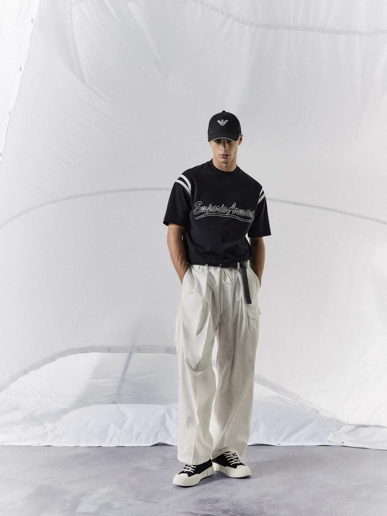 Футболка Emporio Armani модель 6R1TDP-1JWZZ-0920 Фото