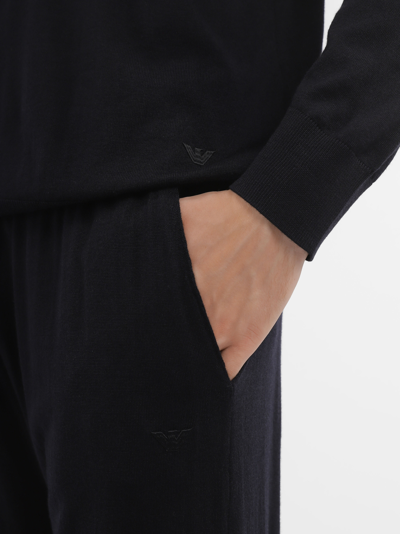 Спортивный костюм Emporio Armani модель 6R1VXX-1MAYZ-0920 Спортивный костюм Emporio Armani модель 6R1VXX-1MAYZ-0920 Фото