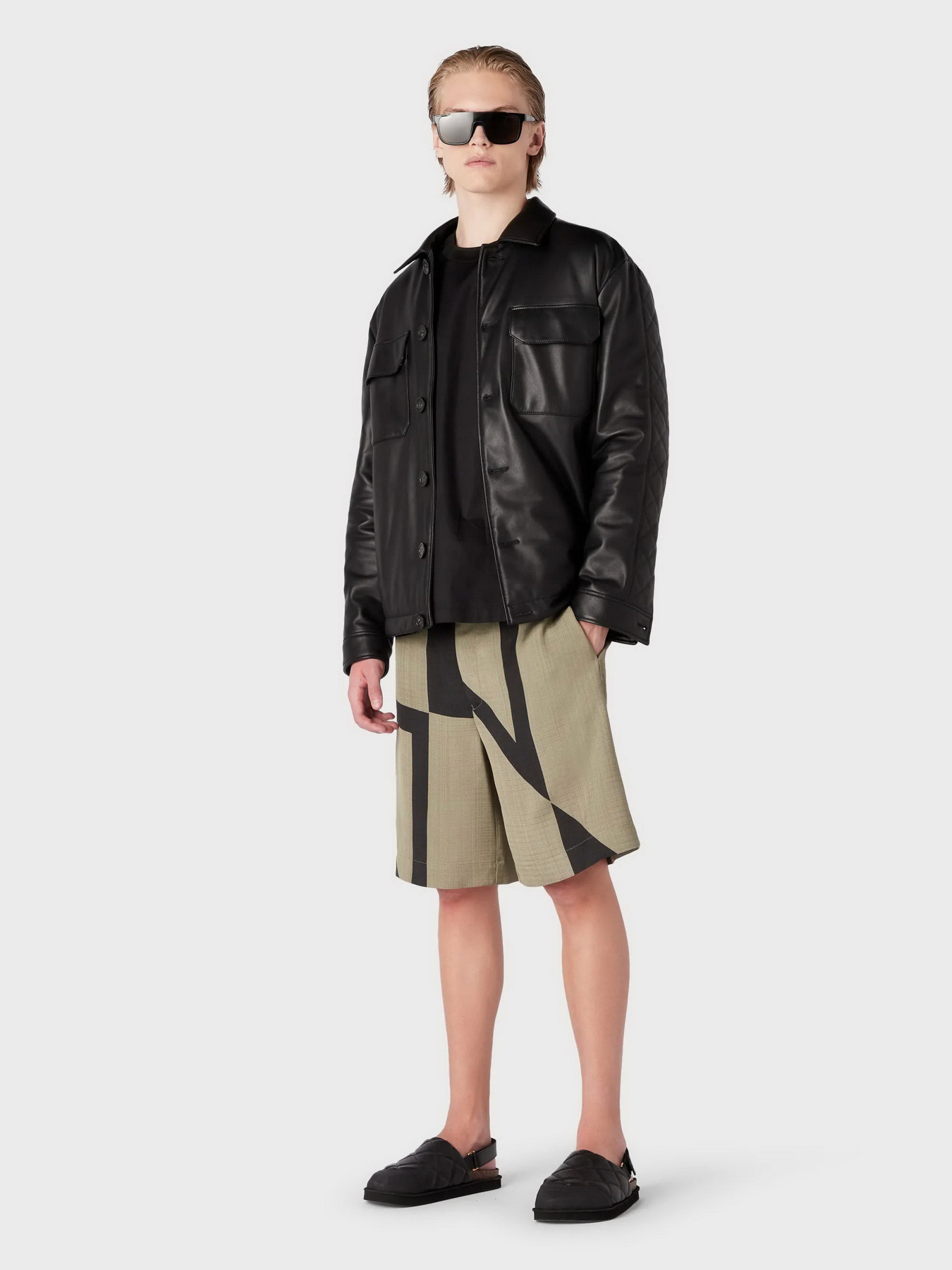 Куртка кожаная Emporio Armani модель H41R80-E1P80-999 Фото