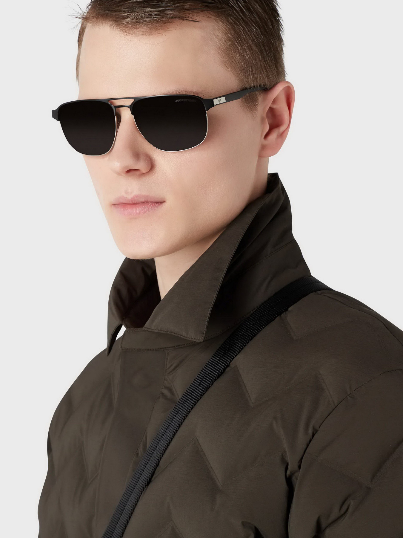 Пуховик Emporio Armani Travel Essentials модель 6R1B85-1NFGZ-0583 Фото