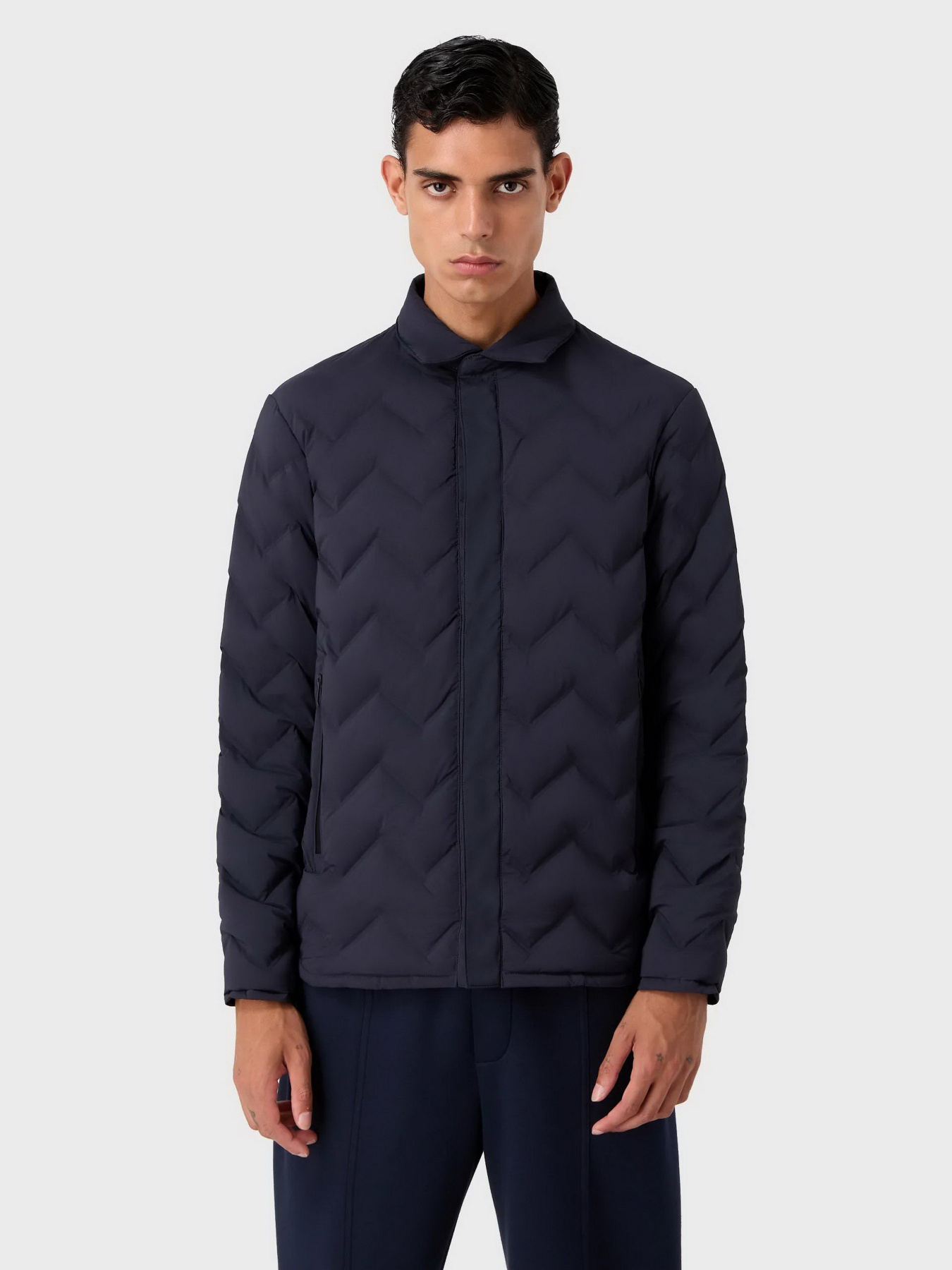 Пуховик Emporio Armani Travel Essentials модель 6R1B85-1NFGZ-09B3 Фото