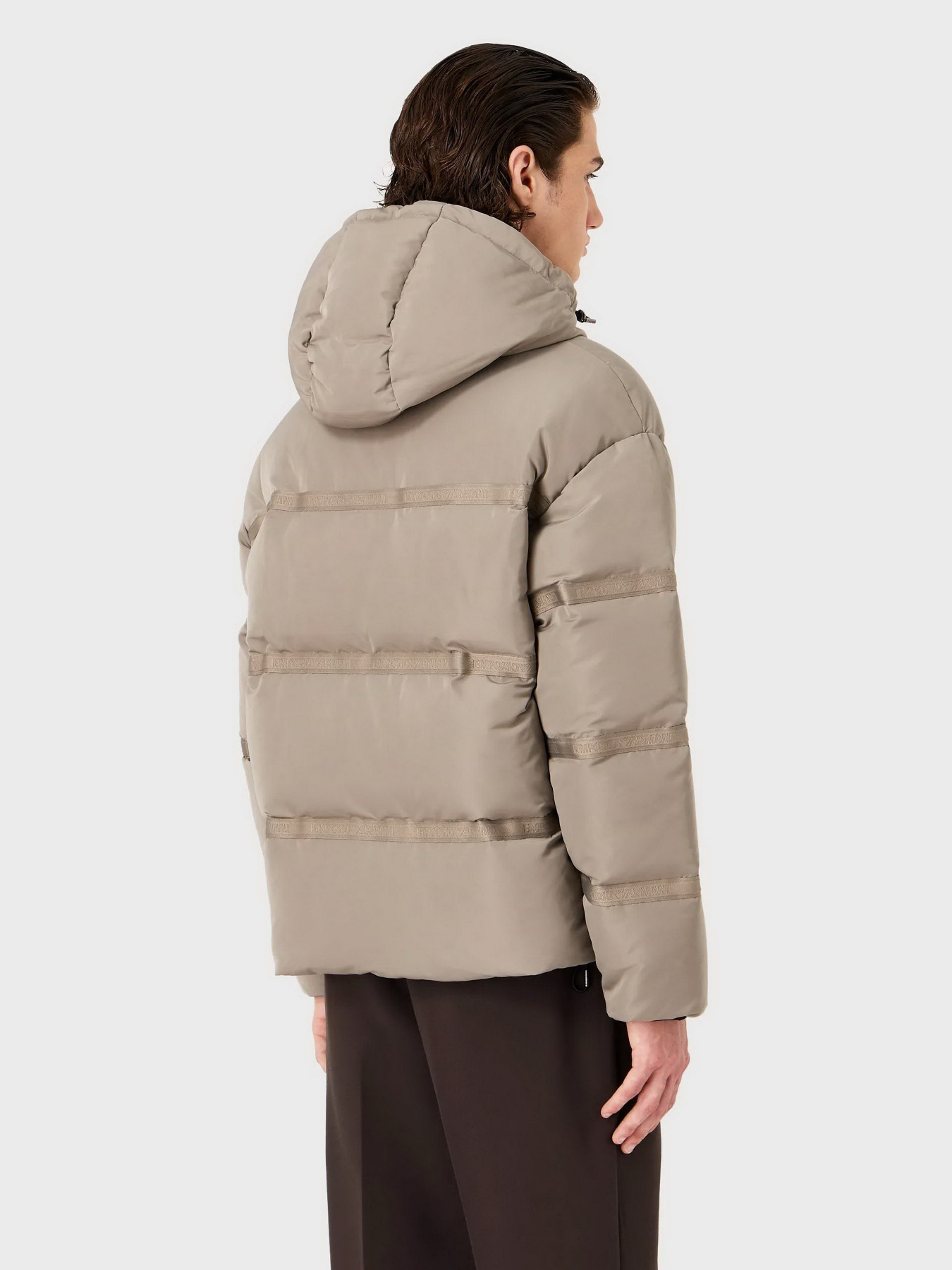 Пуховик Emporio Armani модель 6R1B90-1NCFZ-0643 Фото