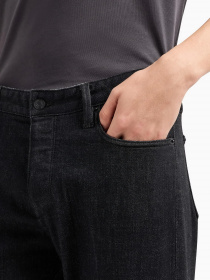 Прямі джинси Emporio Armani J75 модель 6R1J75-1DQFZ-0005 Прямі джинси Emporio Armani J75 модель 6R1J75-1DQFZ-0005 Фото