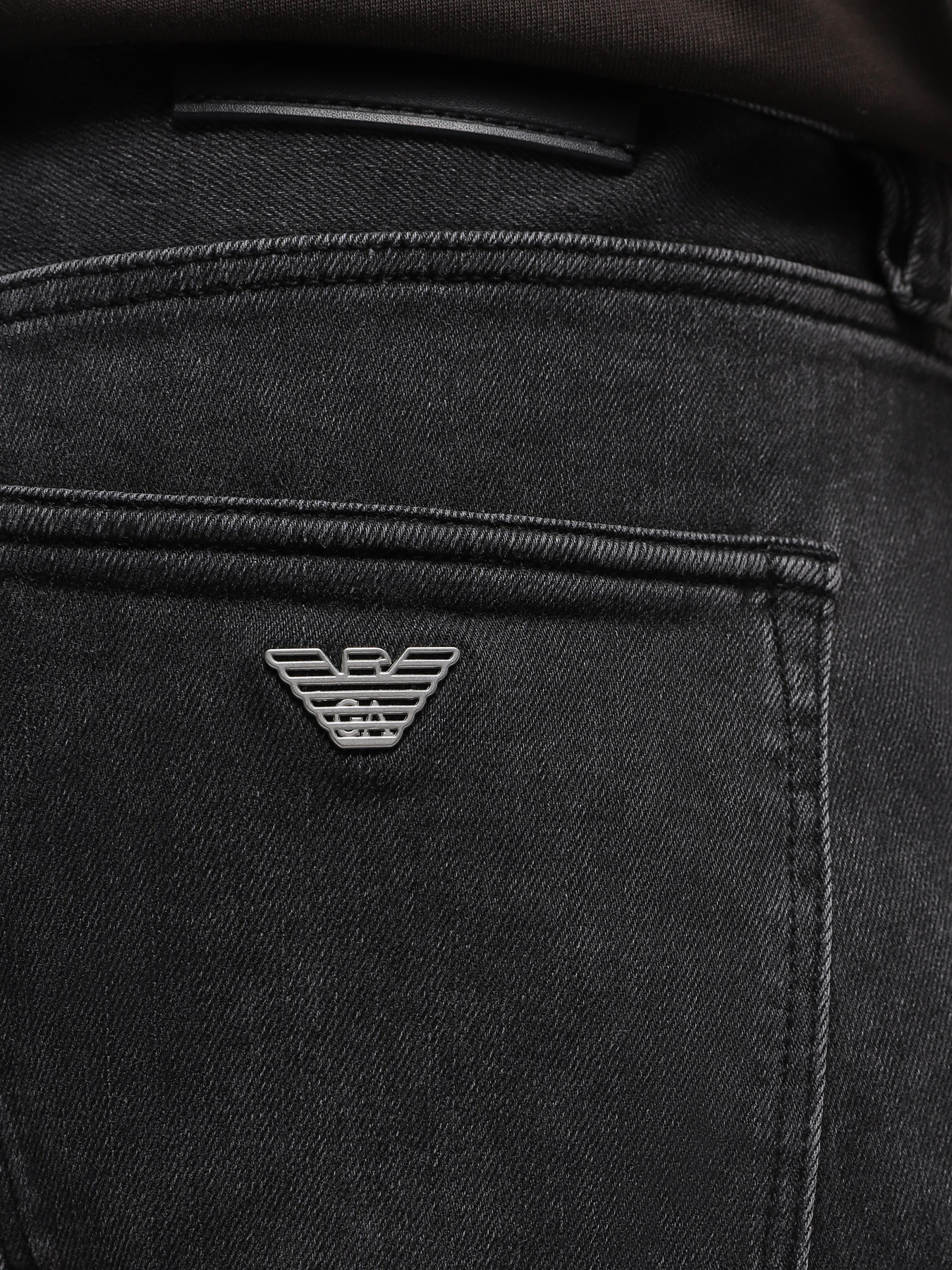 Прямі джинси Emporio Armani J75 модель 6R1J75-1DQYZ-0006 Фото