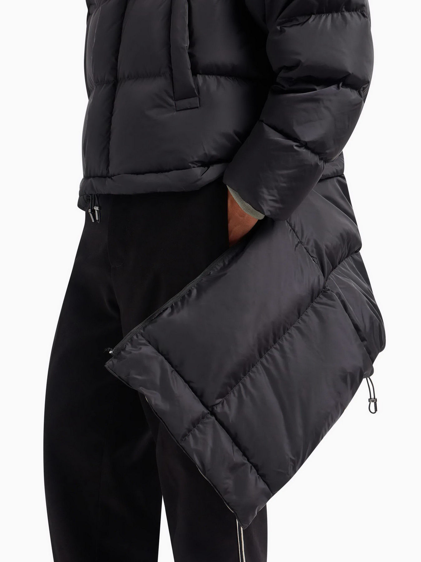 Пуховик Emporio Armani модель 6R1LC6-1NQTZ-0999 Фото