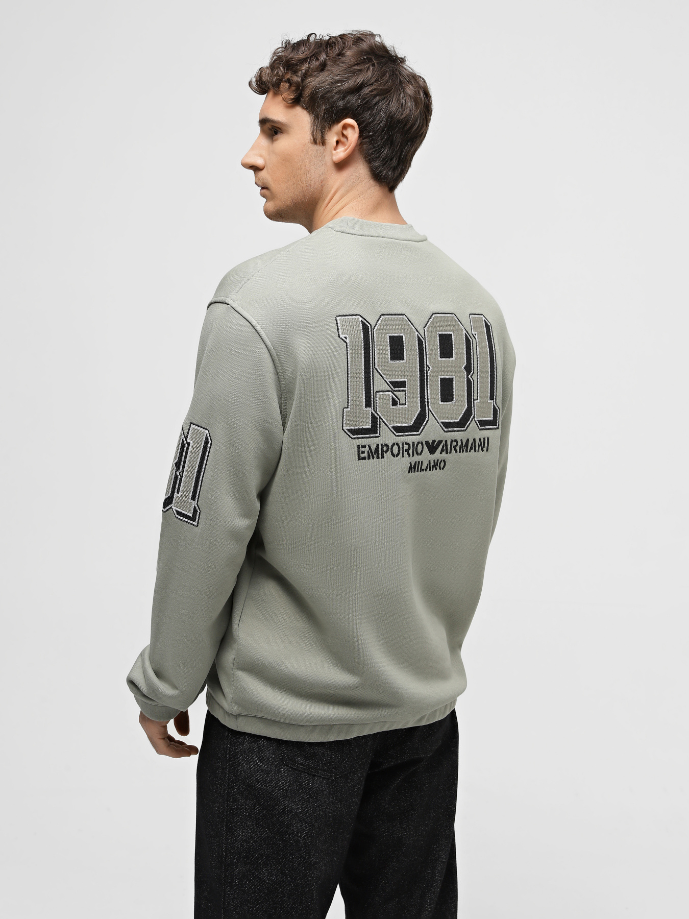 Свитшот Emporio Armani модель 6R1MG4-1JWPZ-0606 Свитшот Emporio Armani модель 6R1MG4-1JWPZ-0606 Фото