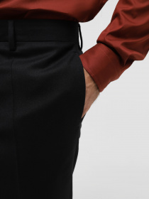 Повсякденні штани Emporio Armani модель H41P10-E1610-999 Фото