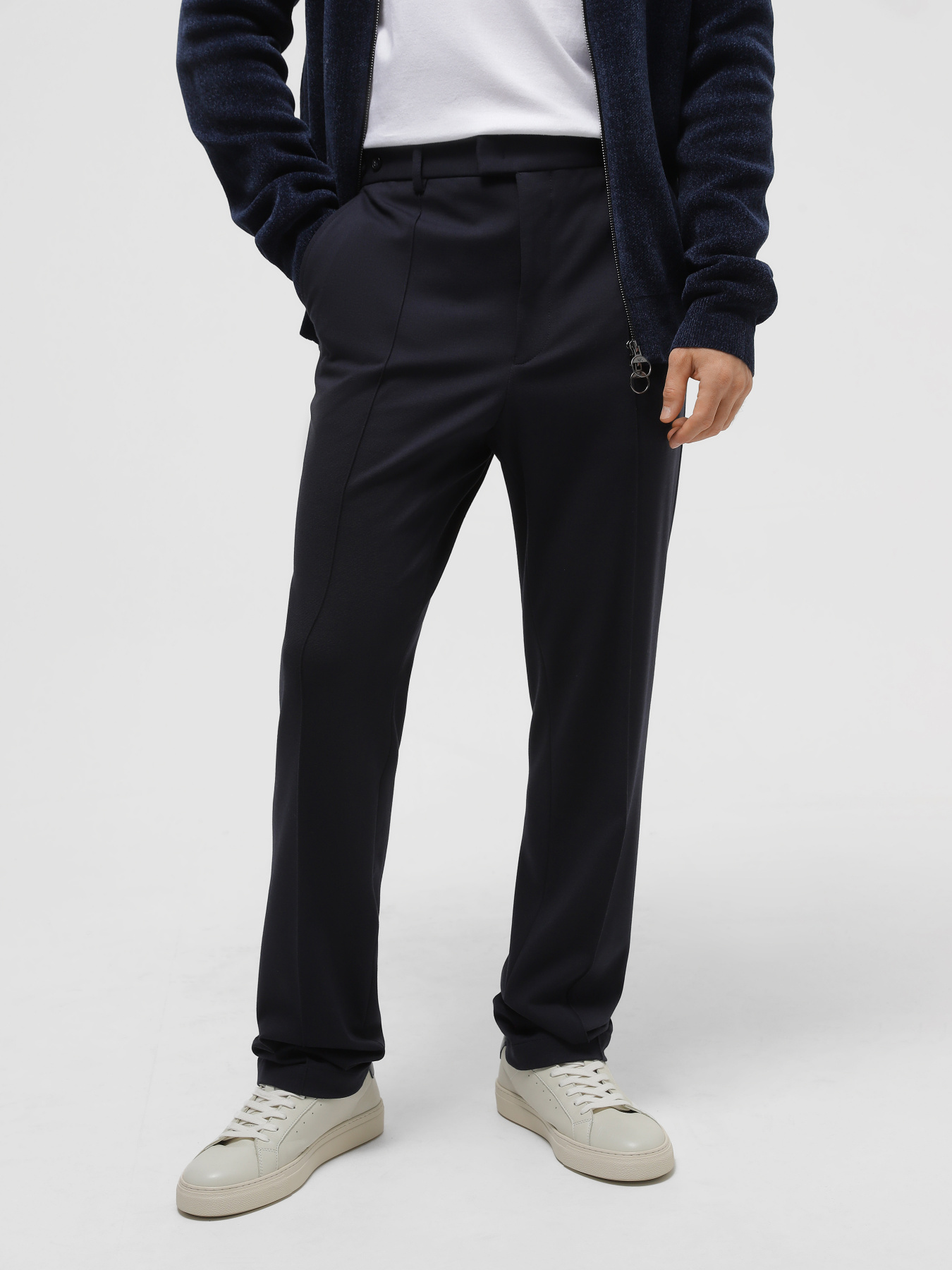 Штани Emporio Armani модель H41P44-E1613-922 Штани Emporio Armani модель H41P44-E1613-922 Фото