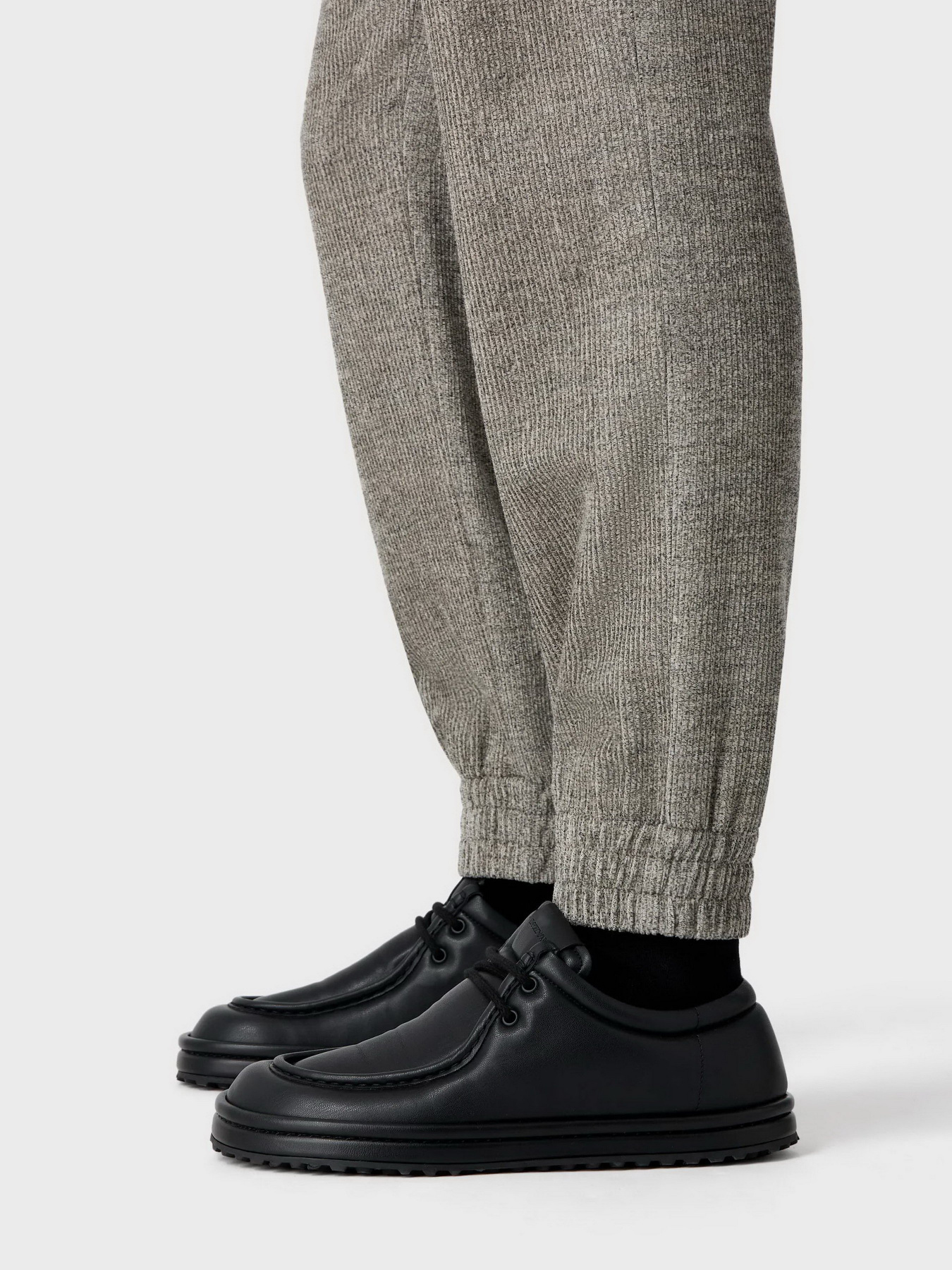 Классические штаны Emporio Armani модель H41P56-E1424-606 Фото