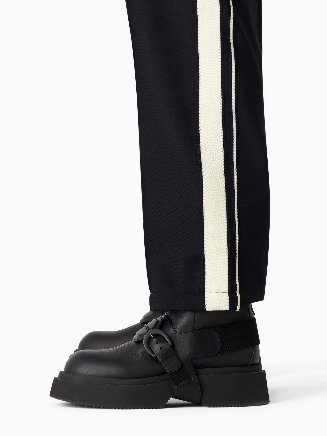 Брюки повседневные Emporio Armani модель 6R1PQ3-1JHQZ-0920 Фото