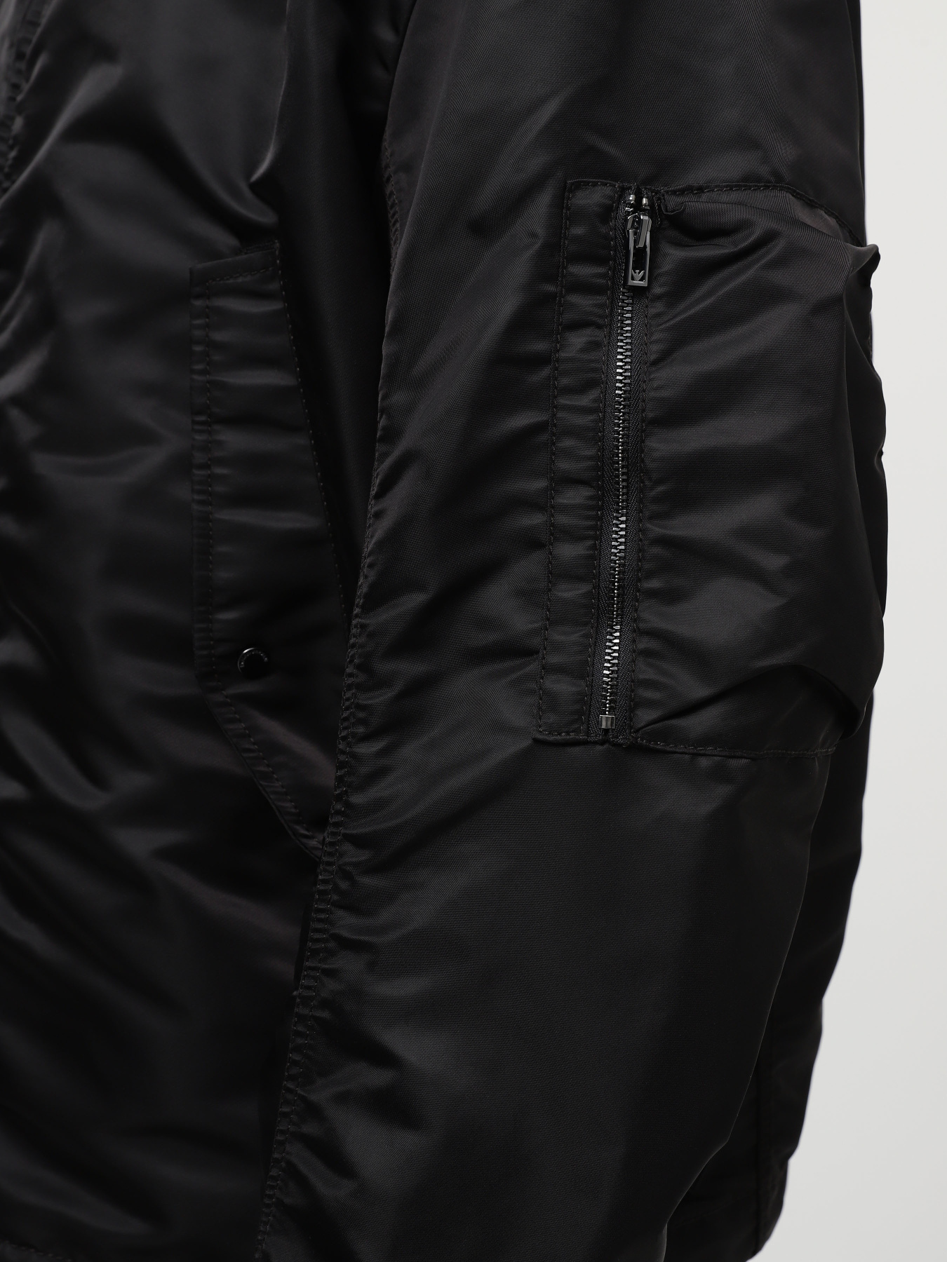 Бомбер Emporio Armani модель 3D1BB6-1NJWZ-0999 Фото