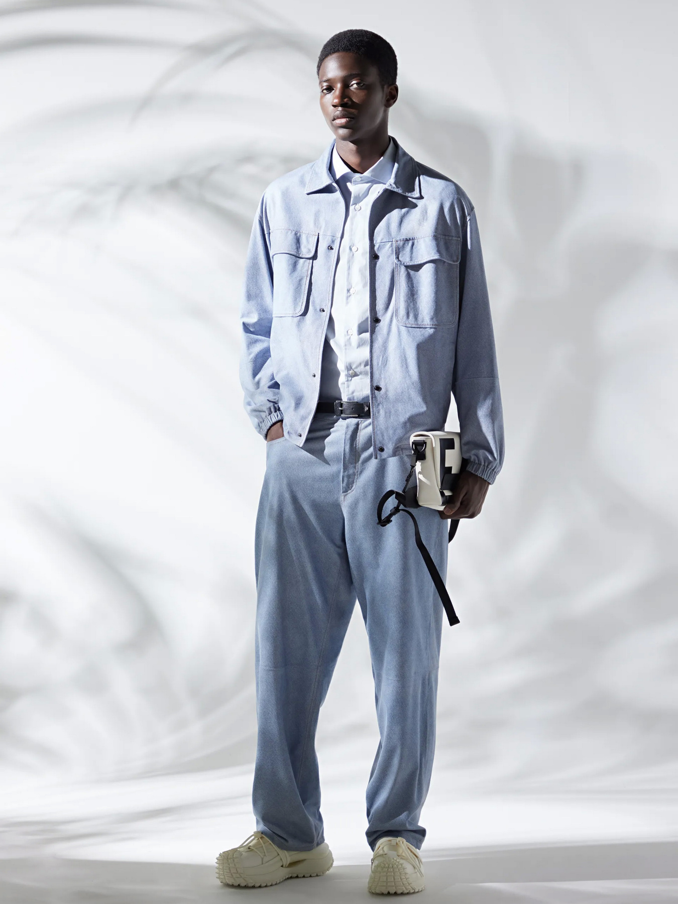 Сорочка повсякденна Emporio Armani модель 3D1C86-1K2NZ-0789 Сорочка повсякденна Emporio Armani модель 3D1C86-1K2NZ-0789 Фото