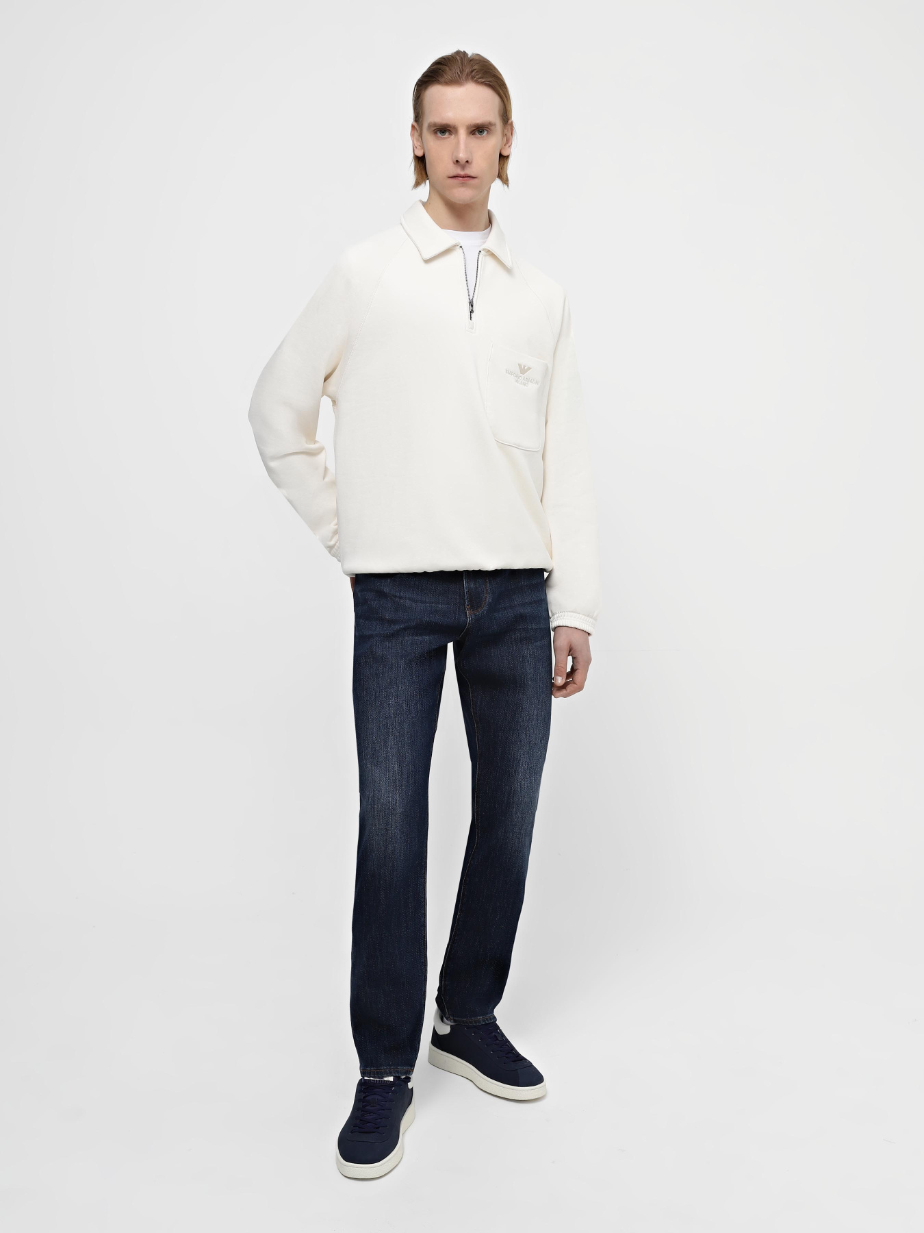 Завужені джинси Emporio Armani модель 3D1J06-1DRPZ-0942 Завужені джинси Emporio Armani модель 3D1J06-1DRPZ-0942 Фото