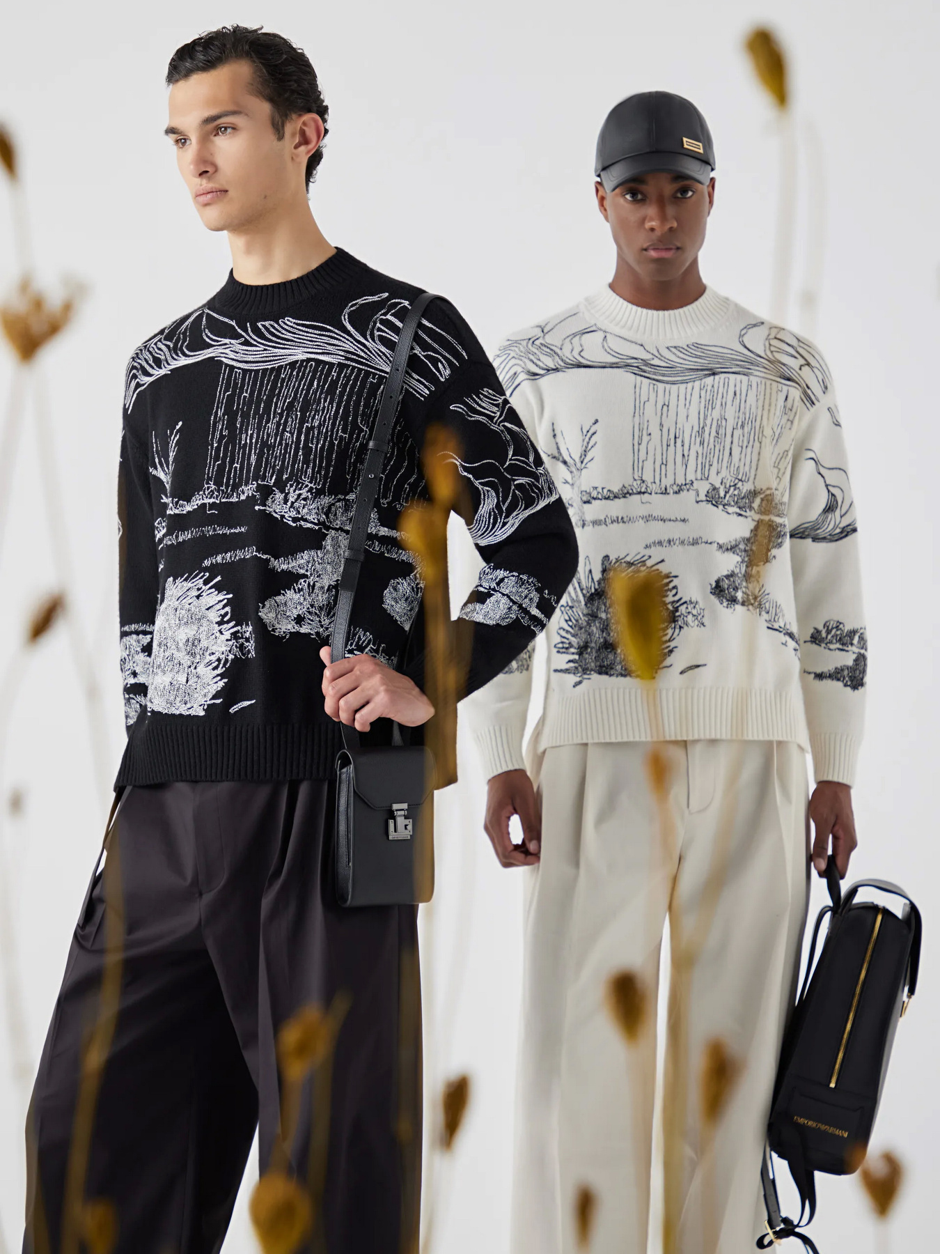 Джемпер Emporio Armani модель 3D1MV2-1M02Z-0999 Фото