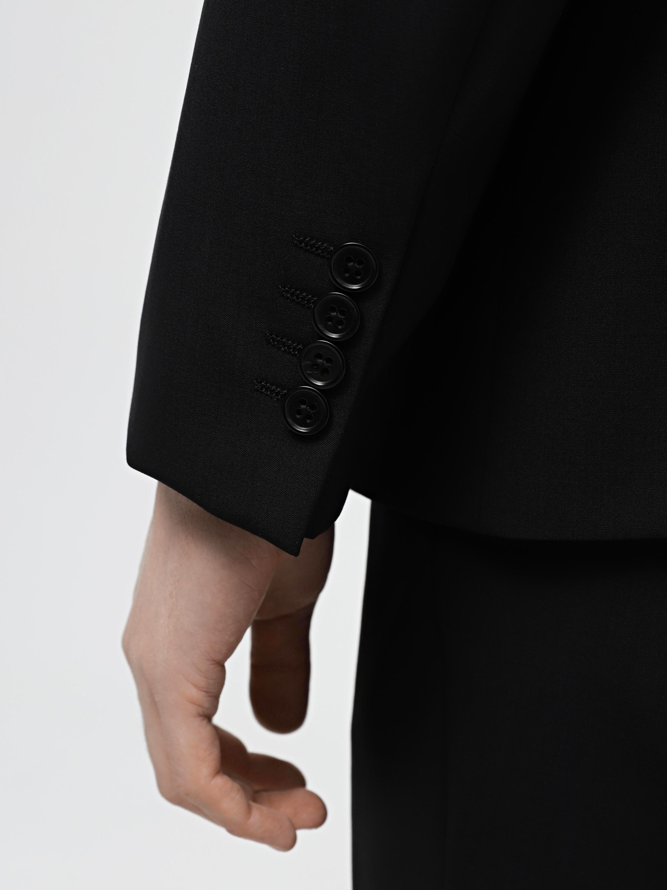 Деловой костюм Emporio Armani модель E31VMB-01502-999 Фото