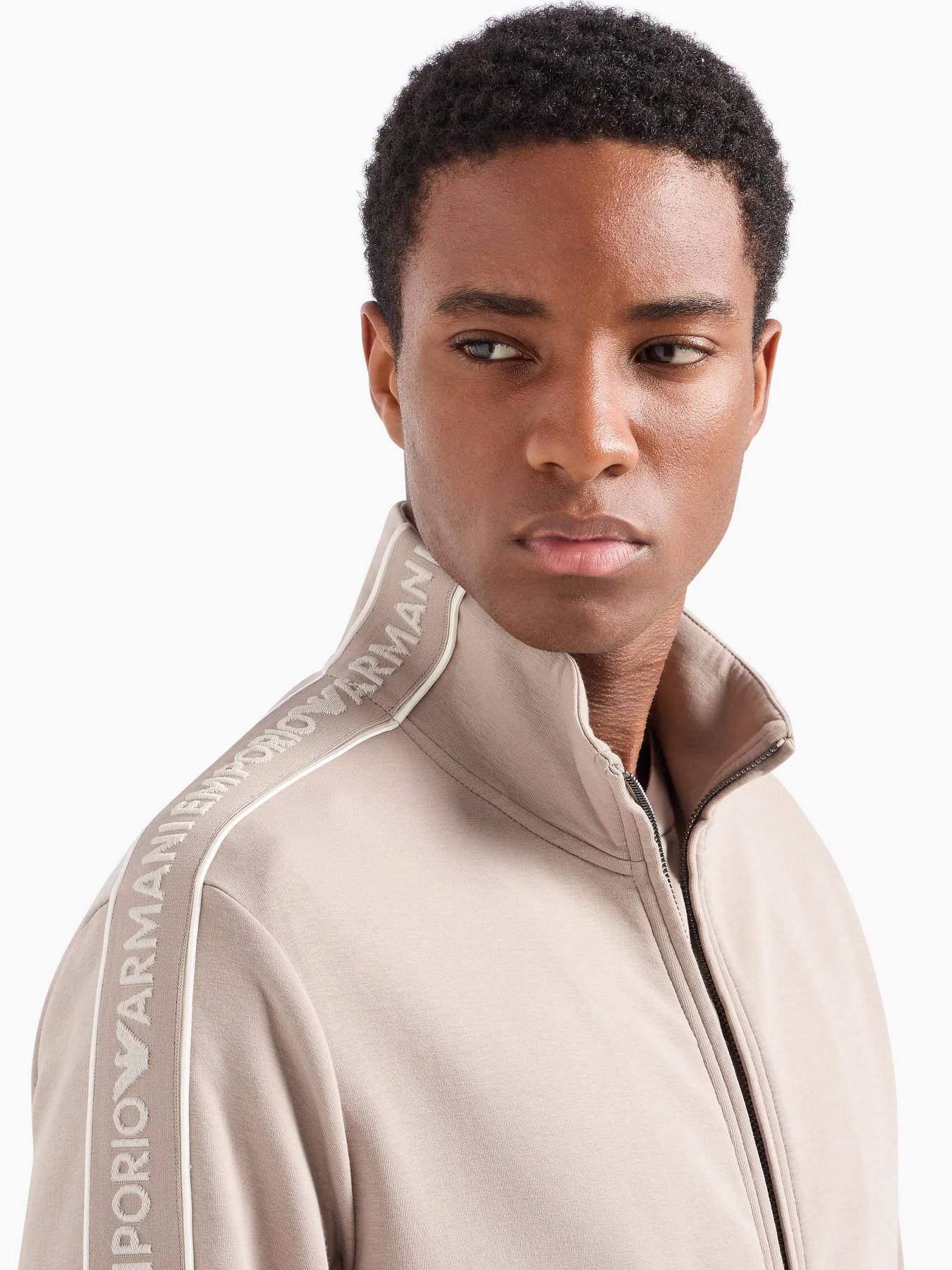 Кофта Emporio Armani модель 3D1M69-1JHSZ-0650 Фото