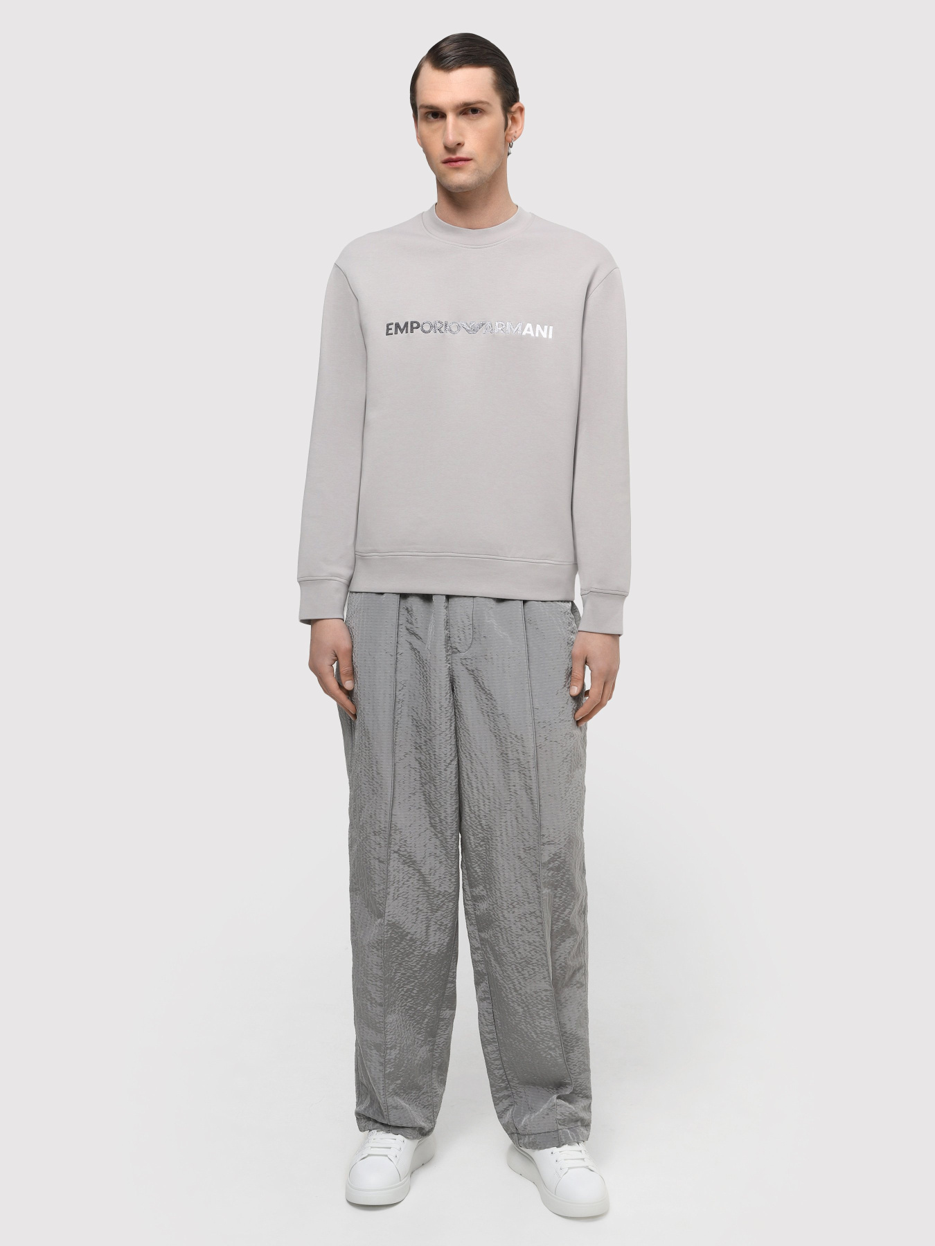 Свитшот Emporio Armani модель 3D1M70-1JHSZ-06I4 Фото